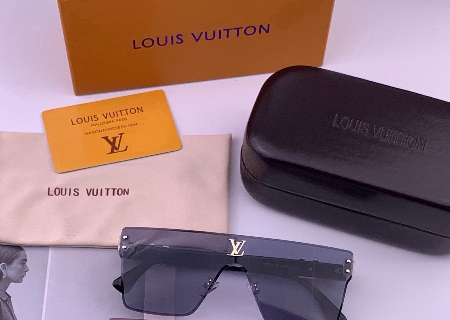 🔺LV🔻早春新款，众多明星同款[色]LV‼️‼️新款大框墨镜 ，🌈🌈宝丽来超清太阳镜🔝🔝型号：L36000