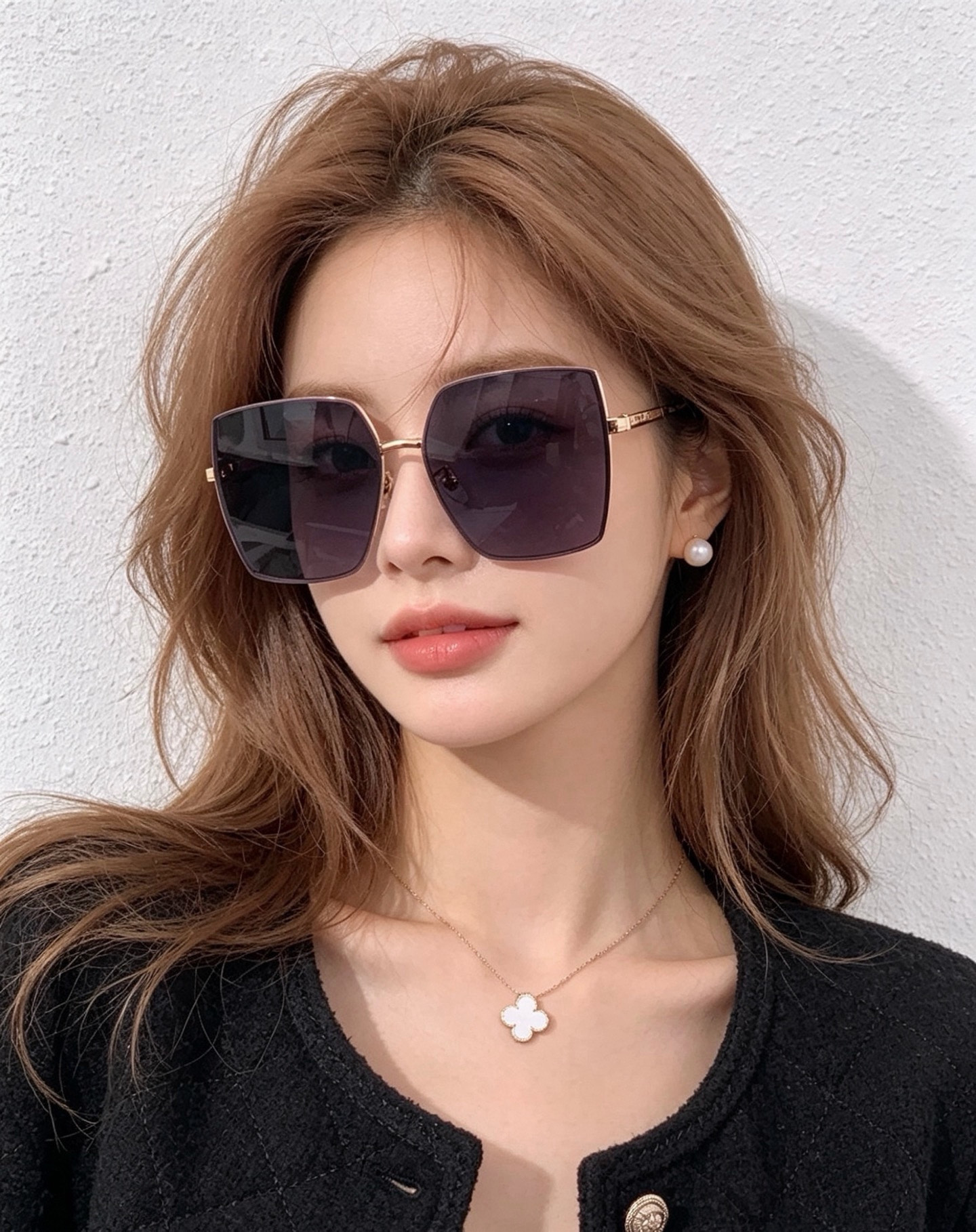 香奈儿🇮🇹时尚潮流奢华装饰太阳眼镜 尼龙偏光高清太阳镜明星海报款 超高复杂工艺 立体质感十足 👍🏻认真看细节哈😘现货❤型
