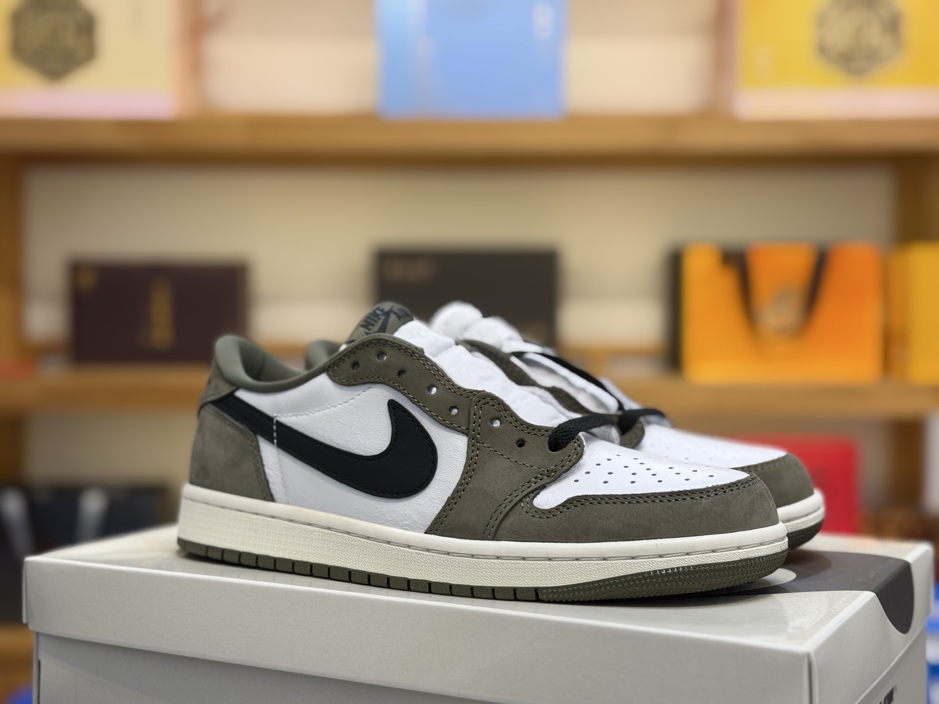 Air jordan 1 low HQ6998-200