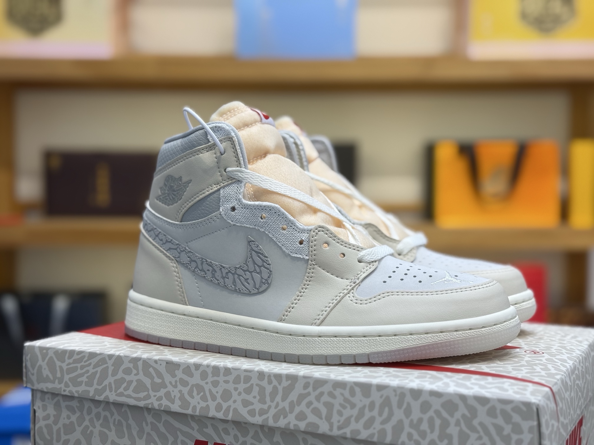 Air Jordan AJ1 Retro High IH4363 100 size 4-13