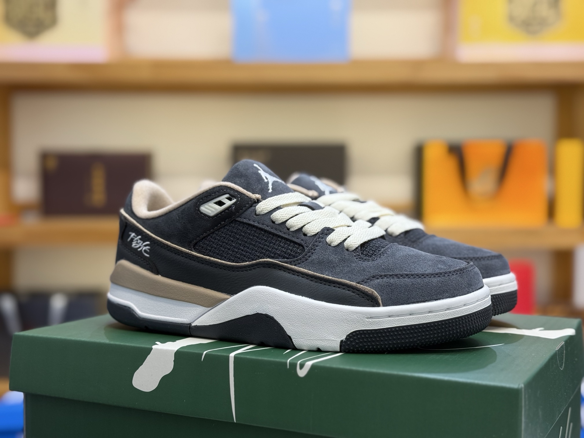 _dqM9sPovkjN1pFnZzb9f2MuMgOkc8SR-DCyRS3g