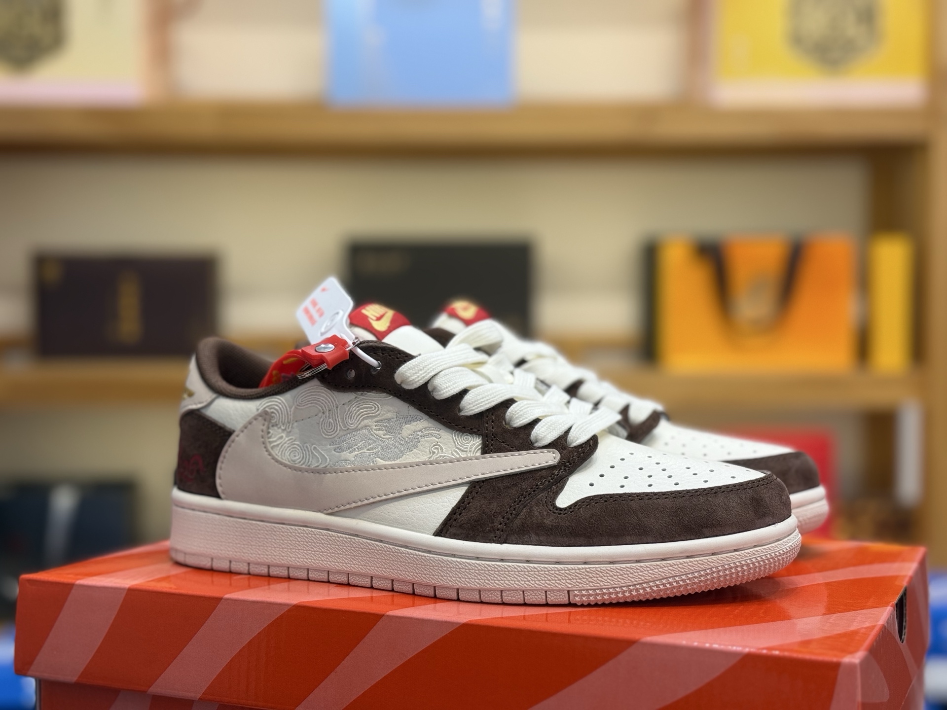 _dSz9s38s4LeHYXi0VH0P5gzaxCyZIO-kyMKN43w