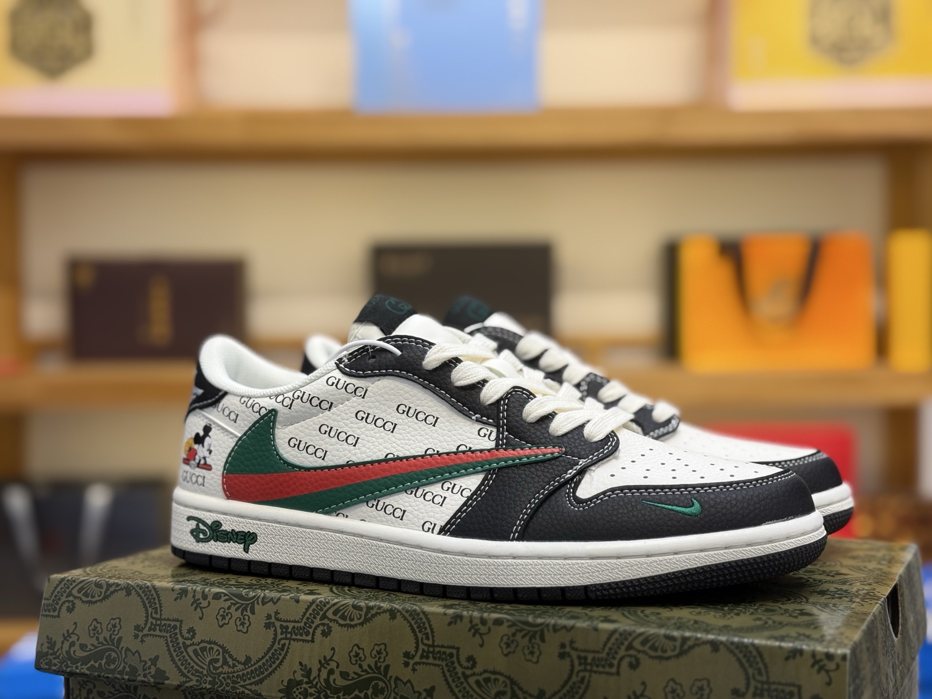 _du-9so6qecINUFtBmoh-WXS4CpGokBF67IiJsUA