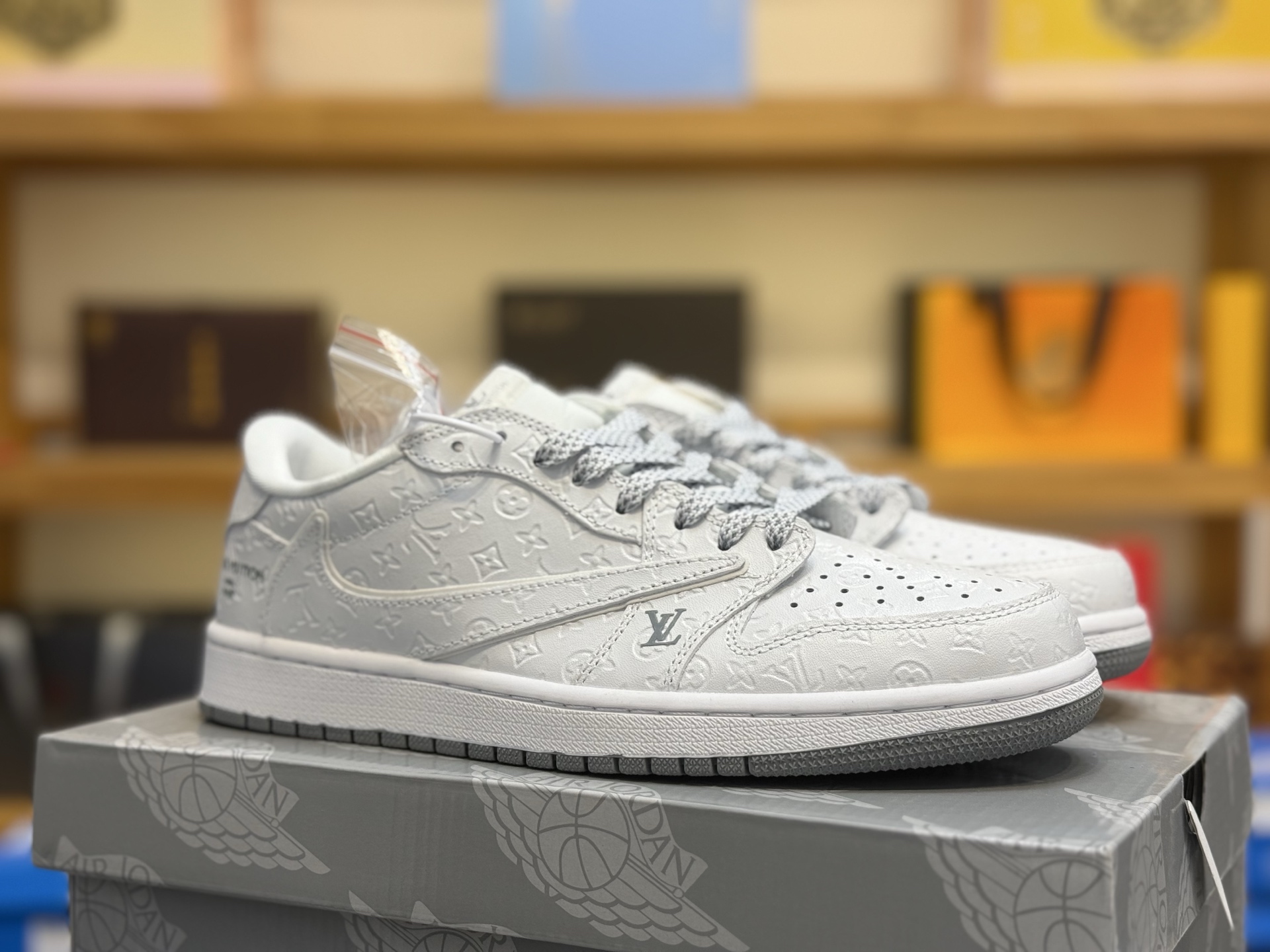 _dqK9scgyW-mpKIixjaErcTNYAXOJhVKKShdNwtg