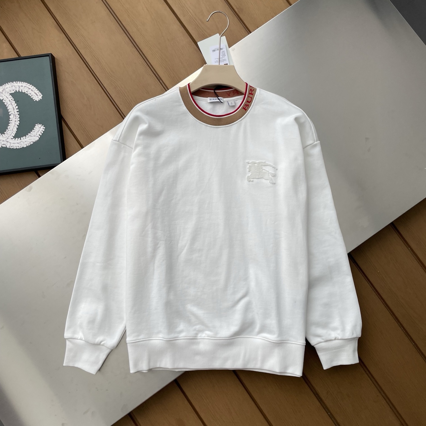 Burberry Long Sleeve Crewneck Sweatshirt with Embroidered Equestrian Knight