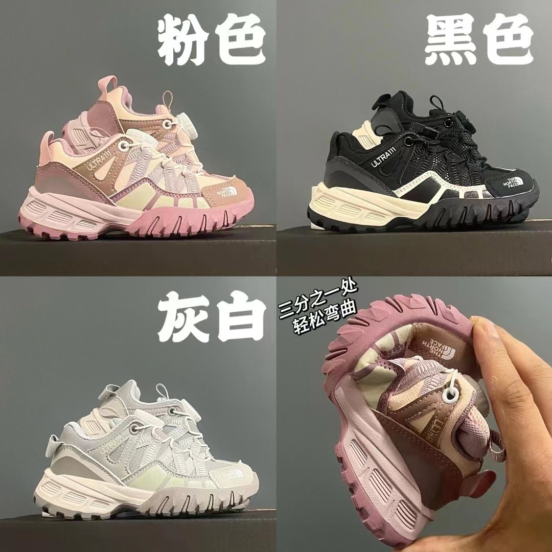 图片[7]-品牌：THE NORTH FACE 26-37 🔥🔥北面登山鞋2024海外前先版考虑到孩子的穿脱以及行走的安全以及耐磨性 北面人性化的设计💓采用了旋钮锁扣以及橡胶大底给孩子带来各项不一样的视觉及穿搭 既潮流 又百搭 🌈宝妈们强烈建议入手一双-选品中心