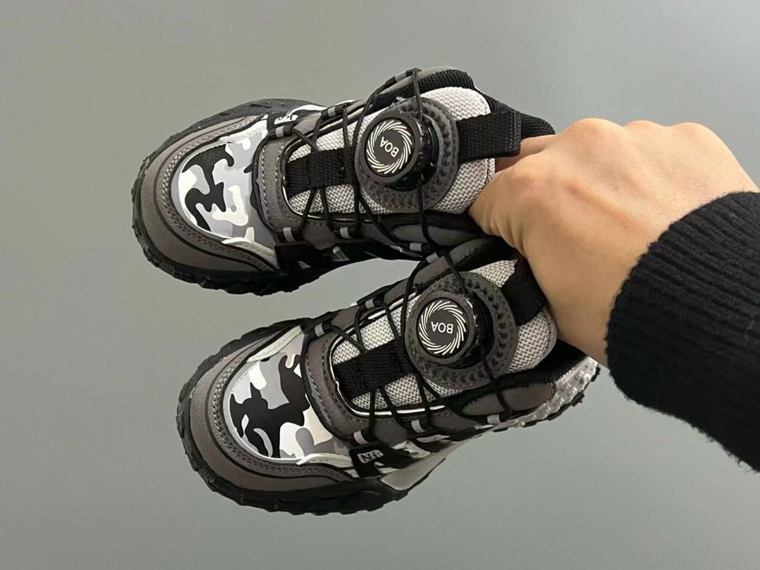 图片[7]-🔥NIKE新款轮胎底3代（灰色） 👟27-37 🌈冬款加厚运动登山鞋，不仅保暖防滑耐磨 同时也采用了旋钮锁扣 为孩子解决了一个自理问题强烈推荐入手一双👍👍-选品中心