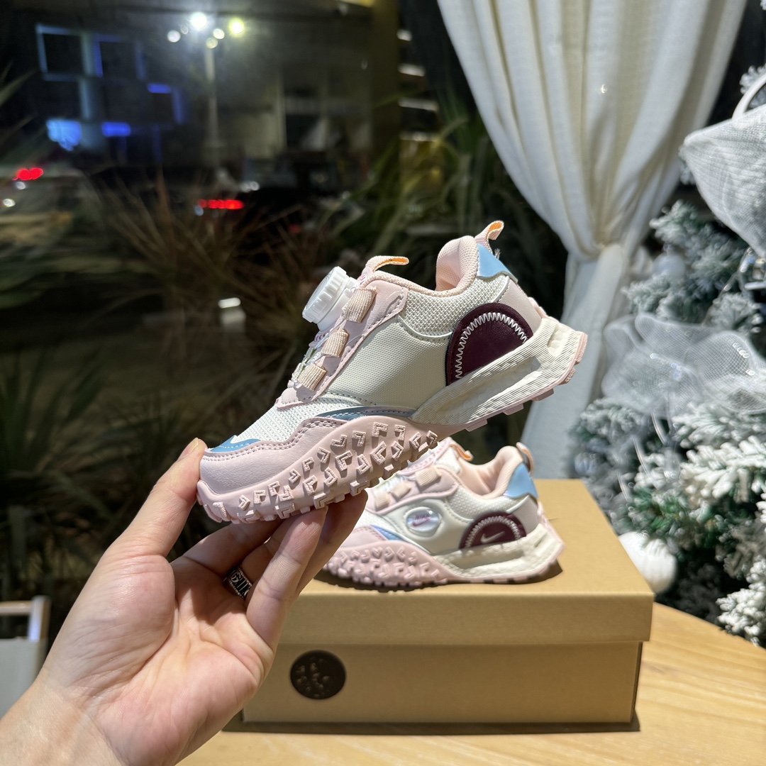 图片[6]-🎆爆款NK登山鞋5代 👟27-37 🚵‍♀️🚴‍♂️春秋时节 是孩子们享受户外活动的最佳时刻💗 给宝贝们选择一双防滑又透气的旋钮扣户外登上鞋吧。让孩子的脚步留下无数灿烂的足迹👣-选品中心