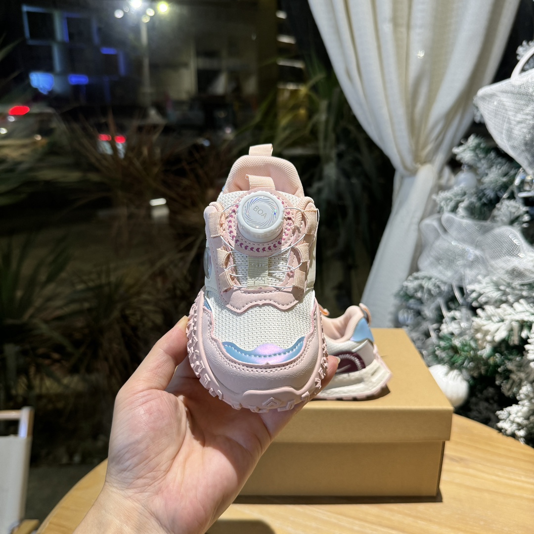 图片[5]-🎆爆款NK登山鞋5代 👟27-37 🚵‍♀️🚴‍♂️春秋时节 是孩子们享受户外活动的最佳时刻💗 给宝贝们选择一双防滑又透气的旋钮扣户外登上鞋吧。让孩子的脚步留下无数灿烂的足迹👣-选品中心