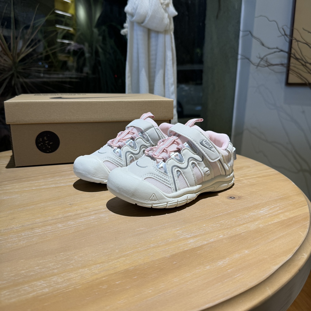 图片[2]-🔥笑脸联名款（海外版） 👟27-37 🚙NK 舒适稳固儿童休闲鞋，人体工学设计，有效贴合足部运动曲线🦶🏻有效减轻运动过程中的足部负担-选品中心