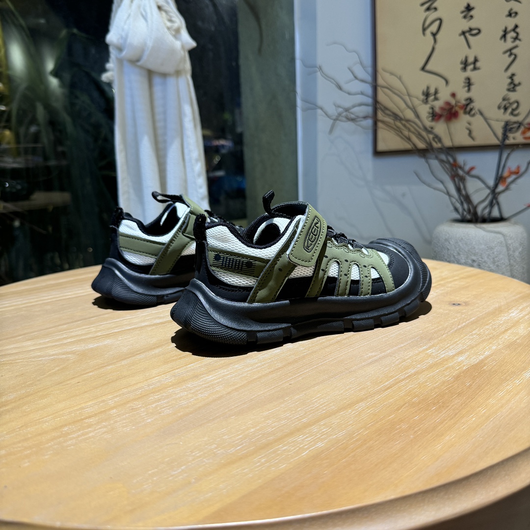 图片[2]-海外版Keen联名款机能鞋 👟27-37 救命🆘真的泰酷辣🙌🙌🙌 Keen终于也出轻便舒适型的款式啦 有多种活泼美丽的颜色🉑选择✔️满足宝贝在不同个性的追求和喜好🫵让每个宝贝都能找到心仪的那款，透气性好💨一定不要错过它🥹-选品中心