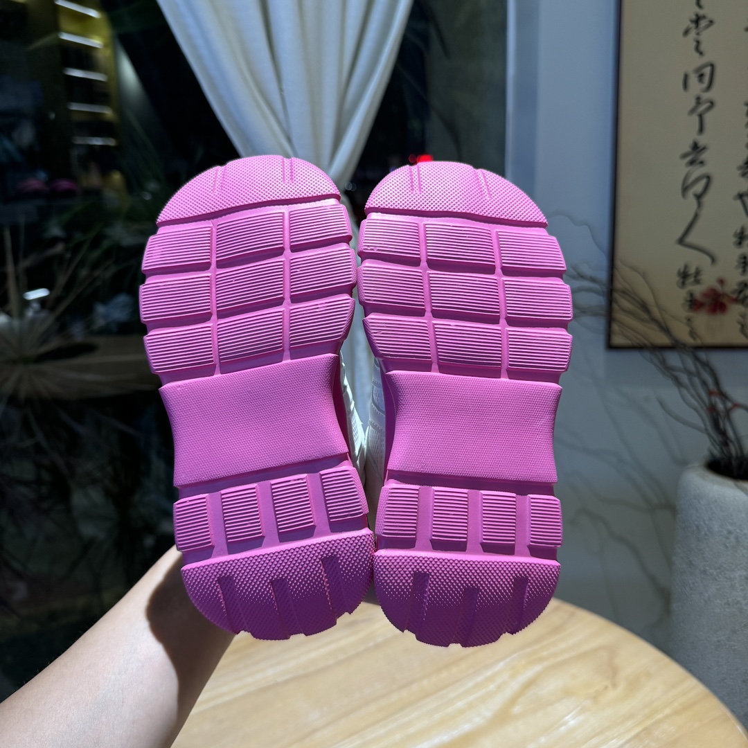 图片[9]-海外版Keen联名款机能鞋 👟27-37 救命🆘真的泰酷辣🙌🙌🙌 Keen终于也出轻便舒适型的款式啦 有多种活泼美丽的颜色🉑选择✔️满足宝贝在不同个性的追求和喜好🫵让每个宝贝都能找到心仪的那款，透气性好💨一定不要错过它🥹-选品中心