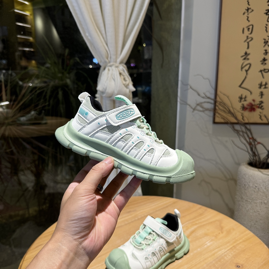 图片[4]-海外版Keen联名款机能鞋 👟27-37 救命🆘真的泰酷辣🙌🙌🙌 Keen终于也出轻便舒适型的款式啦 有多种活泼美丽的颜色🉑选择✔️满足宝贝在不同个性的追求和喜好🫵让每个宝贝都能找到心仪的那款，透气性好💨一定不要错过它🥹-选品中心