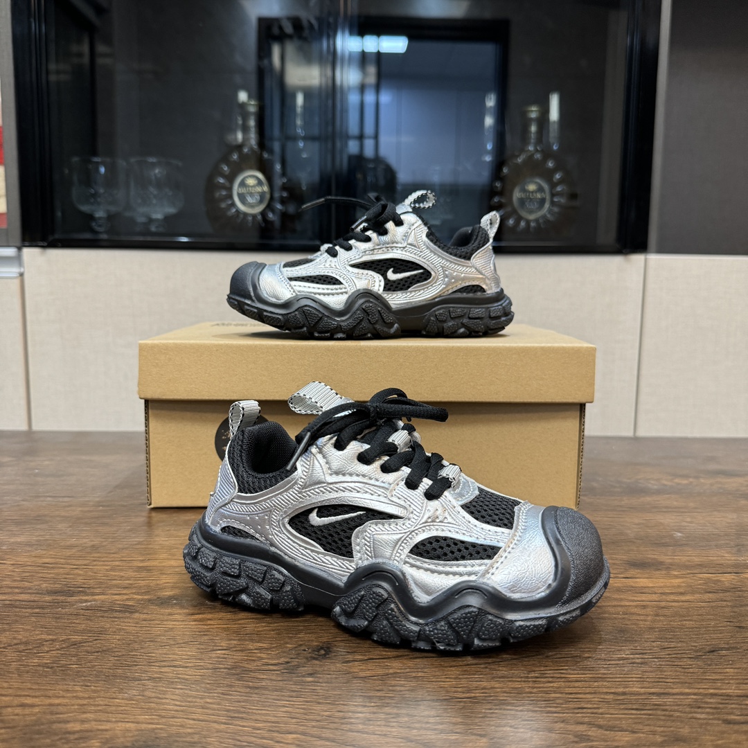 图片[7]-啊啊啊！！这双小丑萌可爱到我的心巴🏖 NK 舒适复古儿童休闲鞋🗽 人体工学设计🏝有效贴合足部运动曲线 🛕魔术贴设计，免系带省心便捷 细腻鞋面🎞舒适包裹 〰环绕式后跟支撑，超级稳固 舒适内里，贴脚细腻🕯触感柔和-选品中心