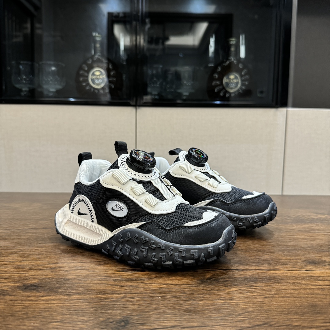 🎆爆款NK登山鞋5代 👟27-37 🚵‍♀️🚴‍♂️春秋时节 是孩子们享受户外活动的最佳时刻💗 给宝贝们选择一双防滑又透气的旋钮扣户外登上鞋吧。让孩子的脚步留下无数灿烂的足迹👣-选品中心