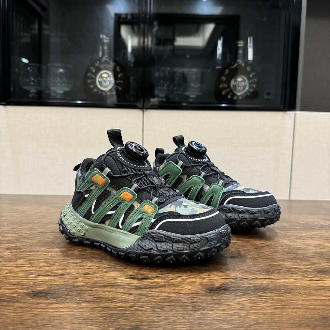 🔥NIKE新款轮胎底 👟27-37 🌈开学季运动登山鞋，防滑耐磨 同时也采用了旋钮锁扣 为孩子解决了一个自理问题强烈推荐入手一双👍👍-选品中心