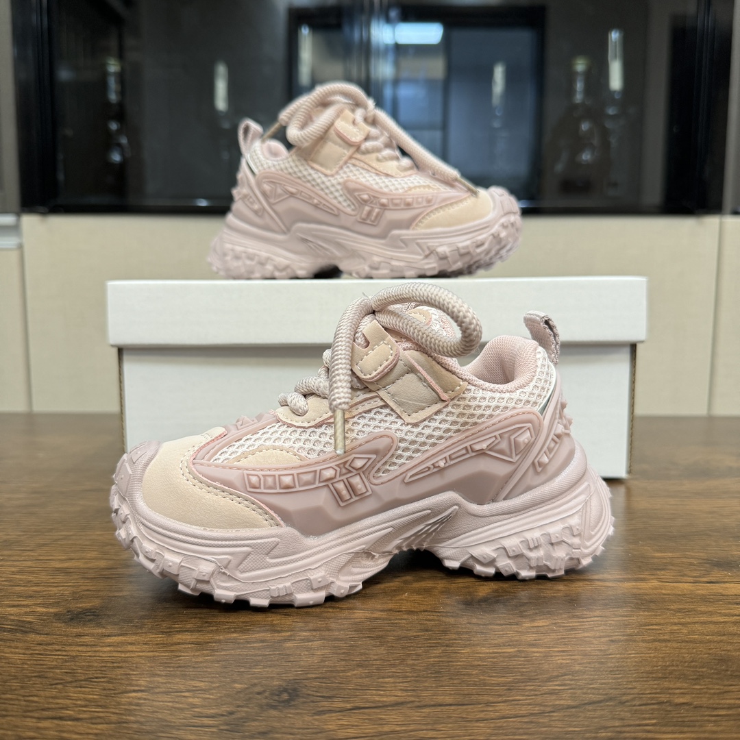 图片[8]-🎆巴黎世家 机甲鞋 听说这双巴黎世家机甲鞋已经在国外已经火出圈了呢‼️张狂做到了极致，潮流感更强👍🏻鞋带是完全固定在鞋子上 魔术贴简洁穿脱👻很好搭配衣服又好穿😎风格大胆很有感觉😚-选品中心