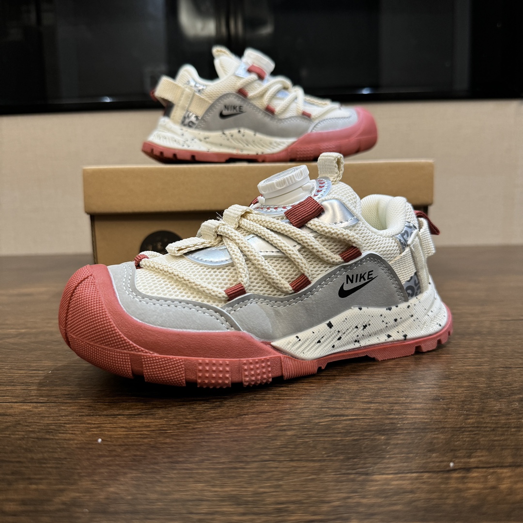 图片[7]-🎆爆款NK登山鞋5代 (机能鞋) 👟27-37 🚵‍♀️🚴‍♂️春秋时节 是孩子们享受户外活动的最佳时刻💗 给宝贝们选择一双防滑又透气的旋钮扣户外登上鞋吧。让孩子的脚步留下无数灿烂的足迹👣-选品中心