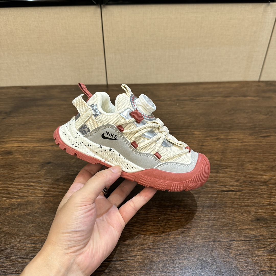 图片[4]-🎆爆款NK登山鞋5代 (机能鞋) 👟27-37 🚵‍♀️🚴‍♂️春秋时节 是孩子们享受户外活动的最佳时刻💗 给宝贝们选择一双防滑又透气的旋钮扣户外登上鞋吧。让孩子的脚步留下无数灿烂的足迹👣-选品中心