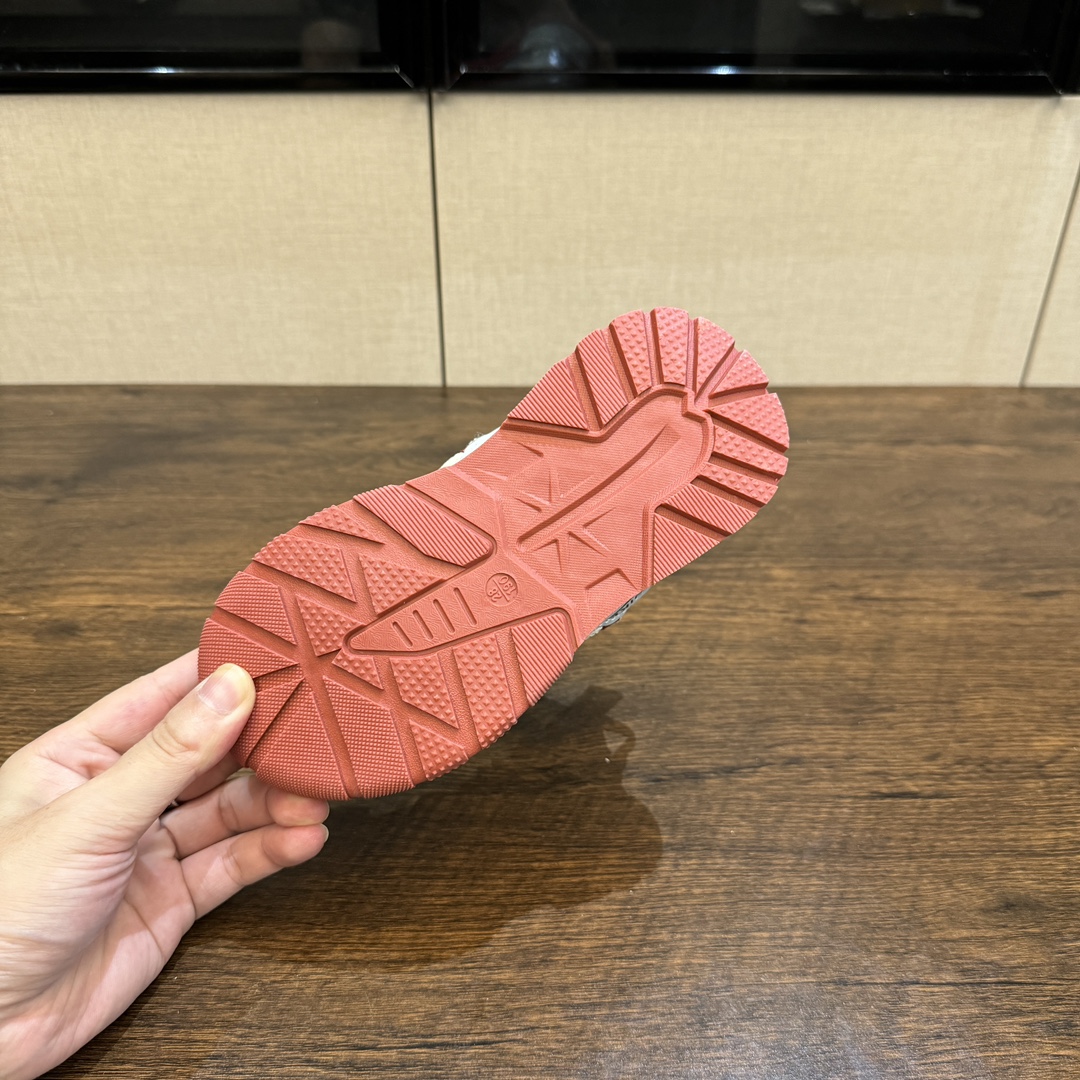 图片[6]-🎆爆款NK登山鞋5代 (机能鞋) 👟27-37 🚵‍♀️🚴‍♂️春秋时节 是孩子们享受户外活动的最佳时刻💗 给宝贝们选择一双防滑又透气的旋钮扣户外登上鞋吧。让孩子的脚步留下无数灿烂的足迹👣-选品中心