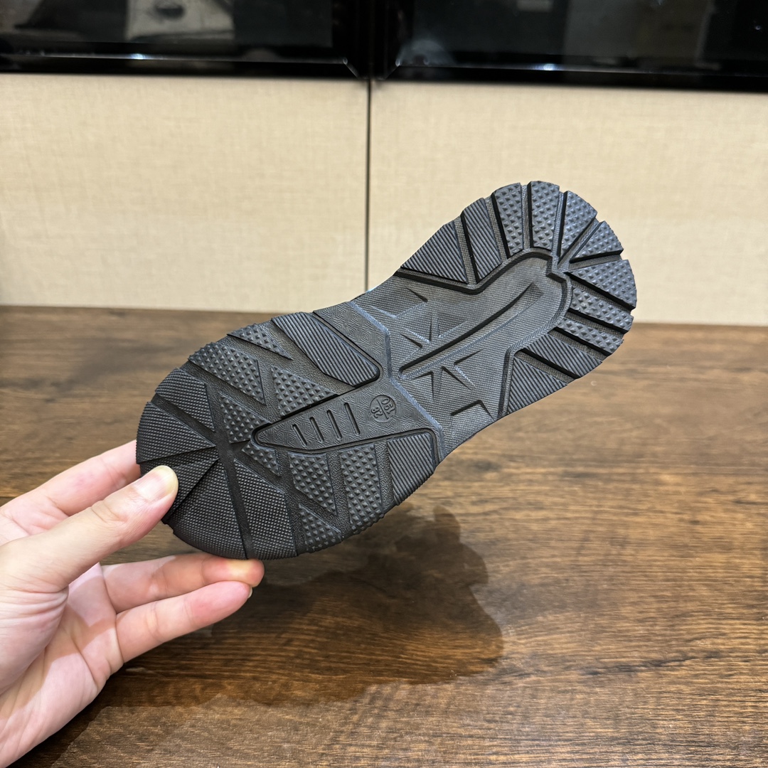 图片[6]-🎆爆款NK登山鞋5代 (机能鞋) 👟27-37 🚵‍♀️🚴‍♂️春秋时节 是孩子们享受户外活动的最佳时刻💗 给宝贝们选择一双防滑又透气的旋钮扣户外登上鞋吧。让孩子的脚步留下无数灿烂的足迹👣-选品中心