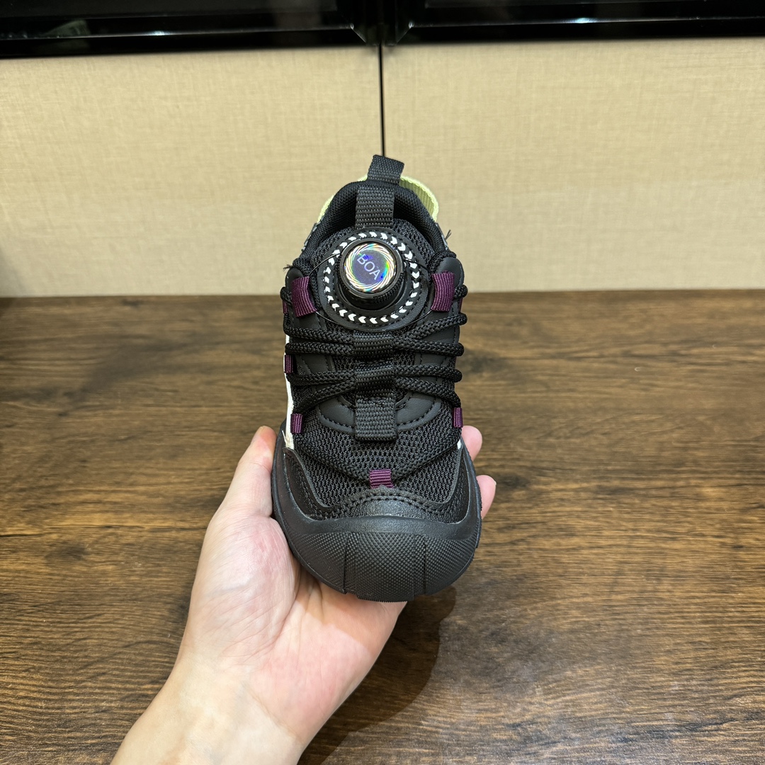 图片[5]-🎆爆款NK登山鞋5代 (机能鞋) 👟27-37 🚵‍♀️🚴‍♂️春秋时节 是孩子们享受户外活动的最佳时刻💗 给宝贝们选择一双防滑又透气的旋钮扣户外登上鞋吧。让孩子的脚步留下无数灿烂的足迹👣-选品中心