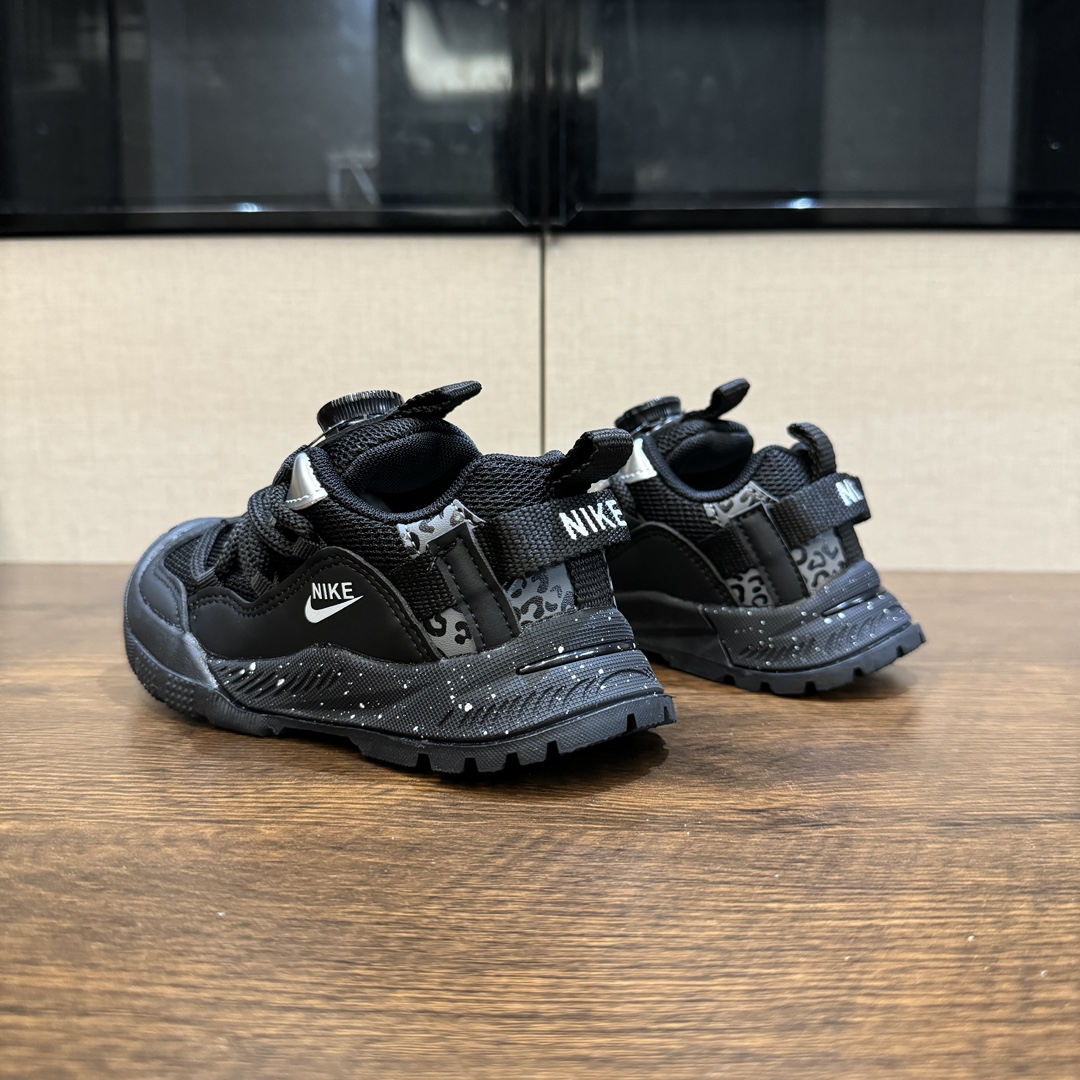 图片[3]-🎆爆款NK登山鞋5代 (机能鞋) 👟27-37 🚵‍♀️🚴‍♂️春秋时节 是孩子们享受户外活动的最佳时刻💗 给宝贝们选择一双防滑又透气的旋钮扣户外登上鞋吧。让孩子的脚步留下无数灿烂的足迹👣-选品中心