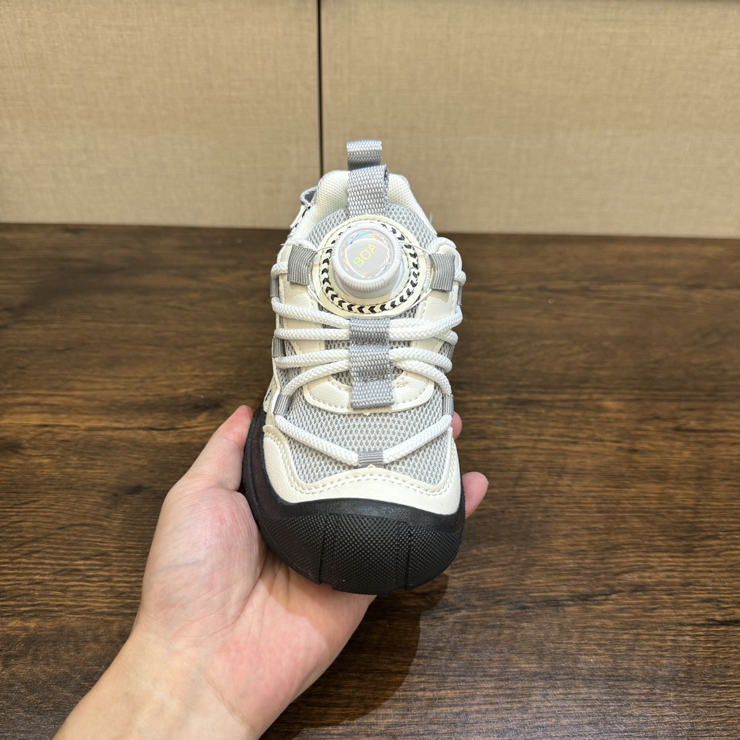 图片[5]-🎆爆款NK登山鞋5代 (机能鞋) 👟27-37 🚵‍♀️🚴‍♂️春秋时节 是孩子们享受户外活动的最佳时刻💗 给宝贝们选择一双防滑又透气的旋钮扣户外登上鞋吧。让孩子的脚步留下无数灿烂的足迹👣-选品中心