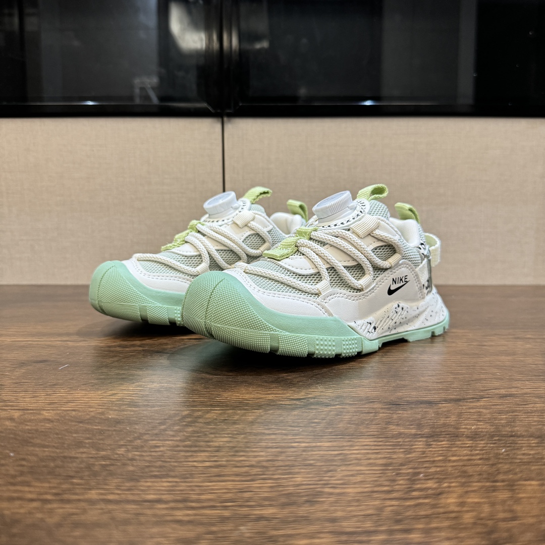 图片[2]-🎆爆款NK登山鞋5代 (机能鞋) 👟27-37 🚵‍♀️🚴‍♂️春秋时节 是孩子们享受户外活动的最佳时刻💗 给宝贝们选择一双防滑又透气的旋钮扣户外登上鞋吧。让孩子的脚步留下无数灿烂的足迹👣-选品中心