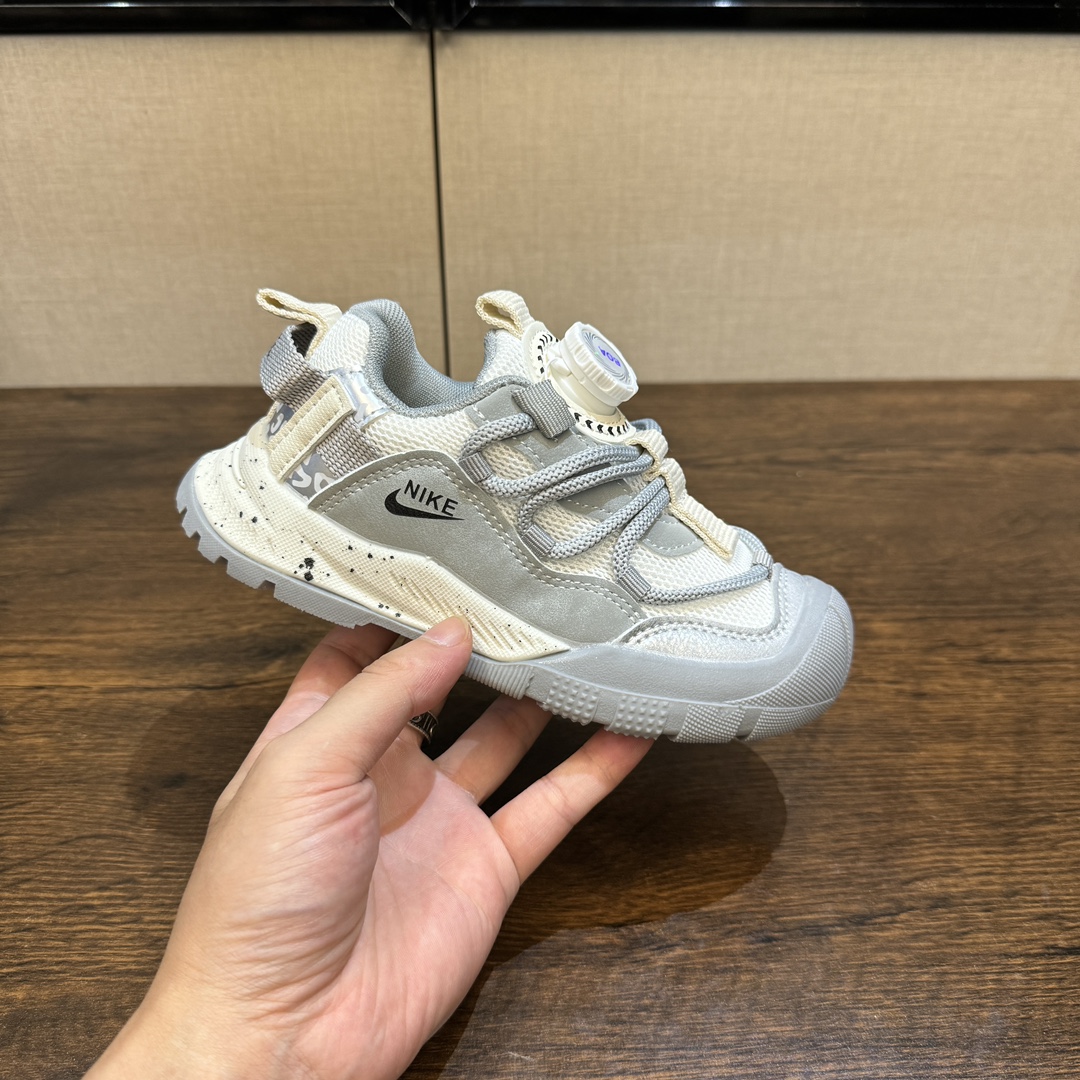 图片[4]-🎆爆款NK登山鞋5代 (机能鞋) 👟27-37 🚵‍♀️🚴‍♂️春秋时节 是孩子们享受户外活动的最佳时刻💗 给宝贝们选择一双防滑又透气的旋钮扣户外登上鞋吧。让孩子的脚步留下无数灿烂的足迹👣-选品中心