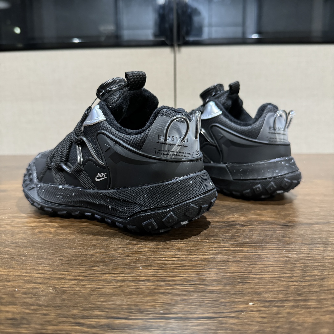 图片[3]-🔥加绒款 NK登山鞋一代27-37 内里保暖绒特别的细腻亲肤，上脚不会有扎脚的感觉和任何不适~～这精致的旋钮扣，旋钮科技设计，一提即开，一旋即紧，便携好穿脱。-选品中心