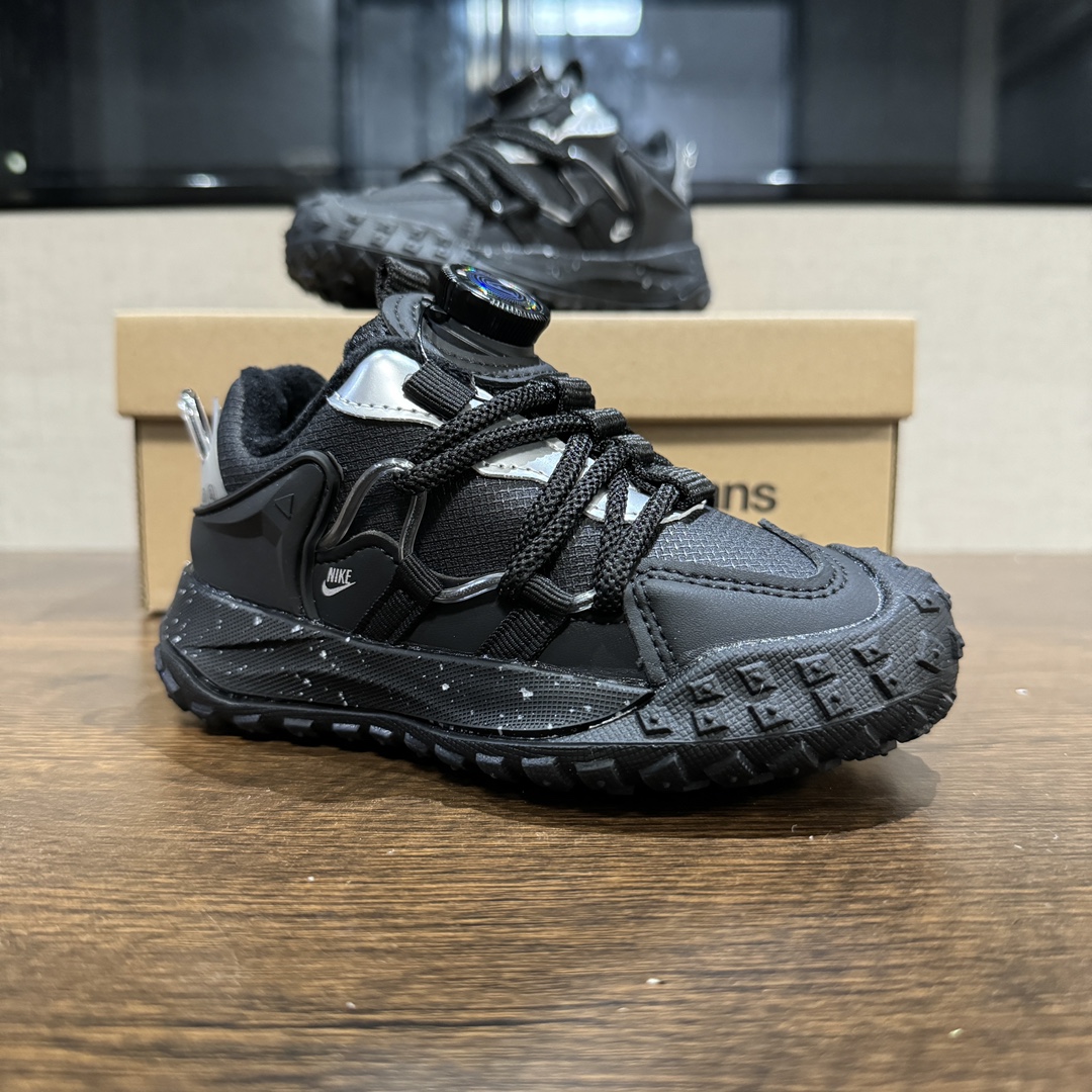 图片[7]-🔥加绒款 NK登山鞋一代27-37 内里保暖绒特别的细腻亲肤，上脚不会有扎脚的感觉和任何不适~～这精致的旋钮扣，旋钮科技设计，一提即开，一旋即紧，便携好穿脱。-选品中心