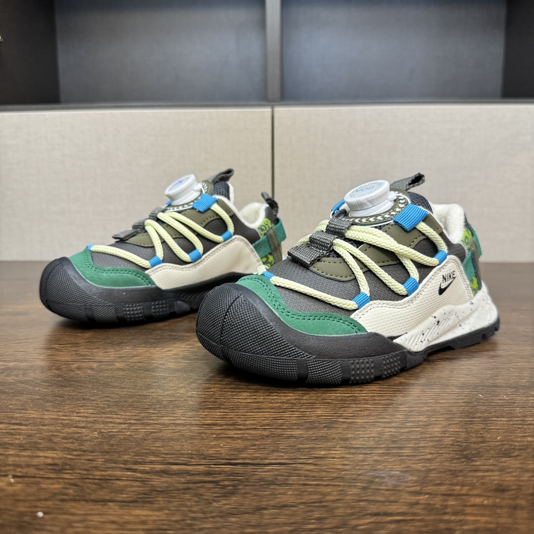 图片[2]-🔥3代加绒款 登山鞋5色（海王绿） 👟27-37 📣📣放大招 上个大重磅！心心念念的皮面加绒款也出货啦🔥🔥🔥内里保暖绒特别的细腻亲肤，上脚不会有扎脚的感觉和任何不适~～这精致的旋钮扣，旋钮科技设计，一提即开，一旋即紧，便携好穿脱。真的是爱了呀！！穿脱特别方便快捷，适合咱们的小盆友，还能锻炼自主穿脱能力哟✌🏻️-选品中心