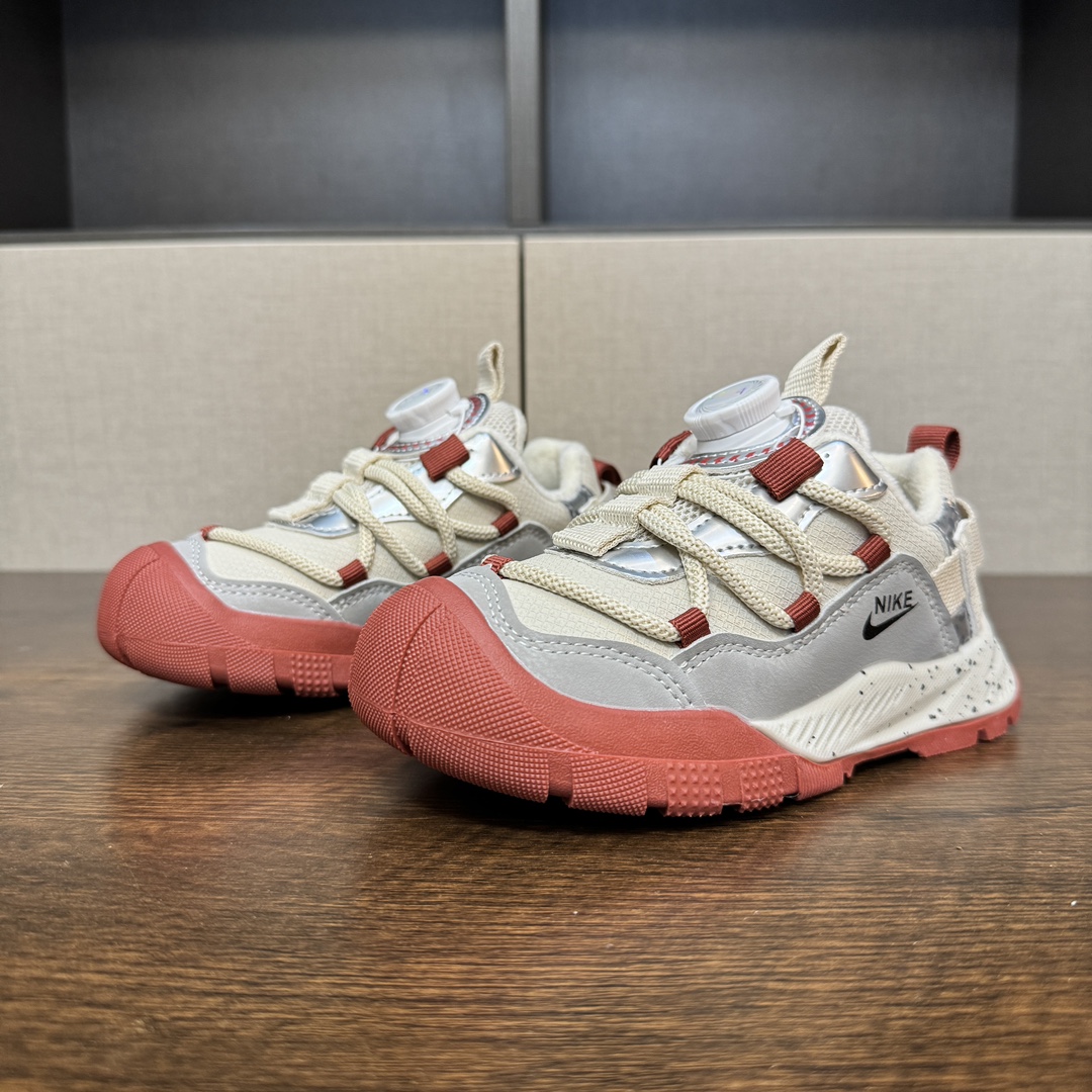 图片[2]-🔥3代加绒款 登山鞋5色（朱砂红）👟27-37 📣📣放大招 上个大重磅！心心念念的皮面加绒款也出货啦🔥🔥🔥内里保暖绒特别的细腻亲肤，上脚不会有扎脚的感觉和任何不适~～这精致的旋钮扣，旋钮科技设计，一提即开，一旋即紧，便携好穿脱。真的是爱了呀！！穿脱特别方便快捷，适合咱们的小盆友，还能锻炼自主穿脱能力哟✌🏻️-选品中心