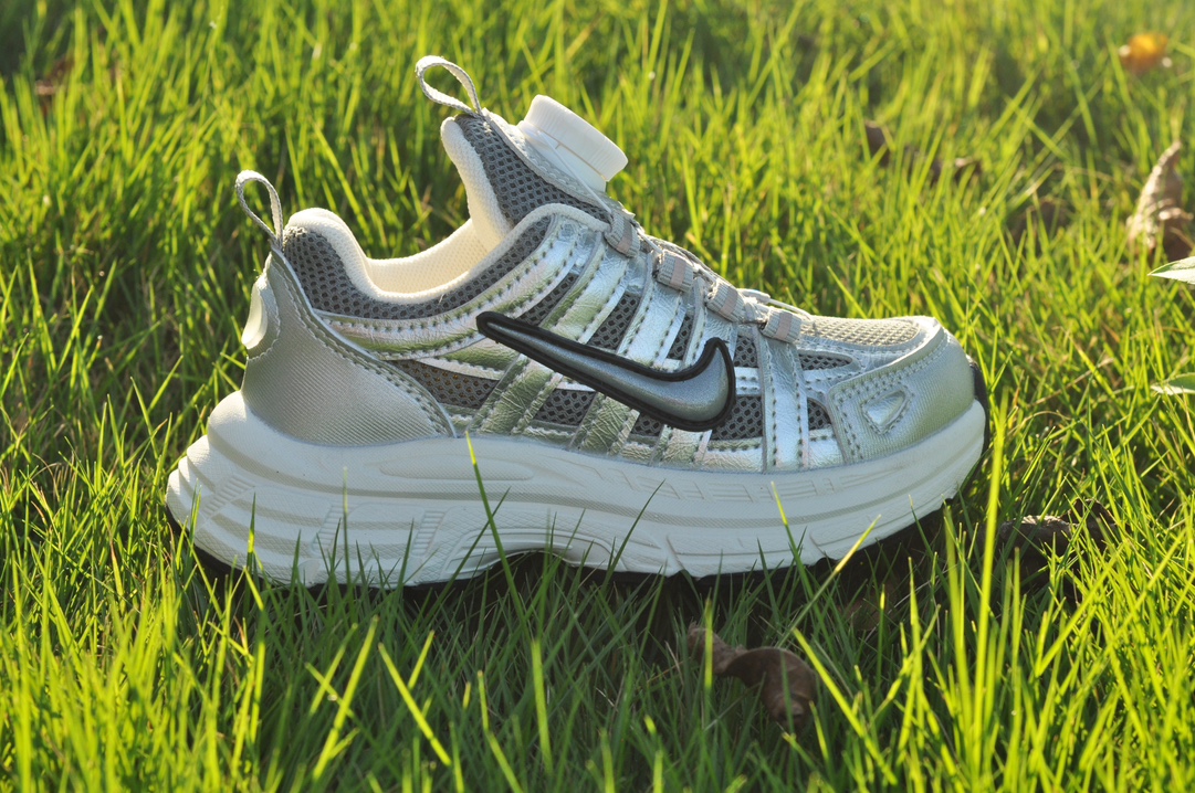 图片[2]-巨好穿✨疯狂捶墙推荐 NK 网面旋转纽扣儿童运动鞋超级百搭😎体育课的首选款式🤩旋转纽扣设计穿脱也是超级方便，轻松搭配快速出行😘-选品中心