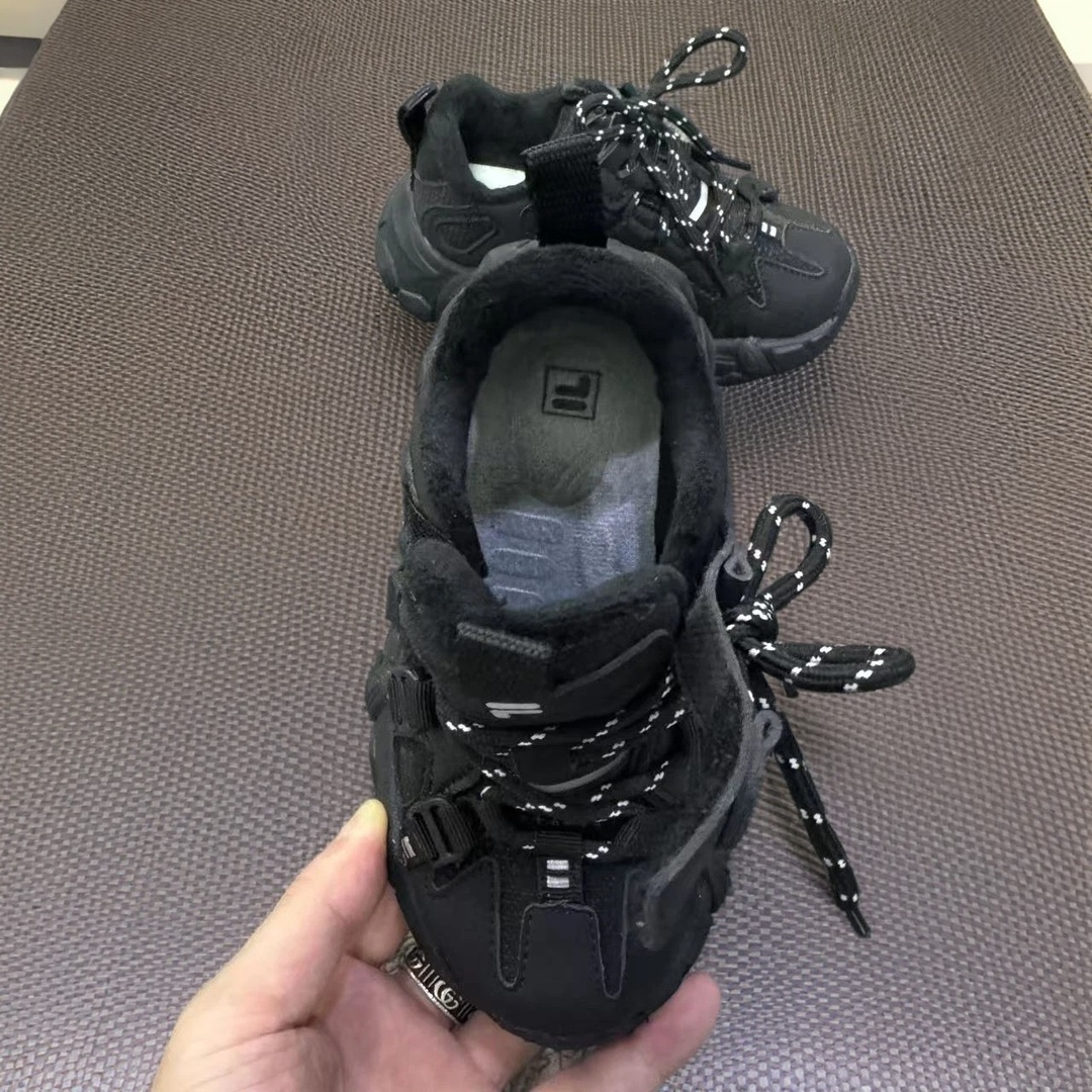 图片[5]-FILE 山脉鞋（机能登山鞋） 加绒儿童魔术贴老爹鞋27-37码 超贴心的加绒款❄️ 魔术贴设计、穿脱超方便✌🏻 老爹款式，百搭又时髦✨-选品中心