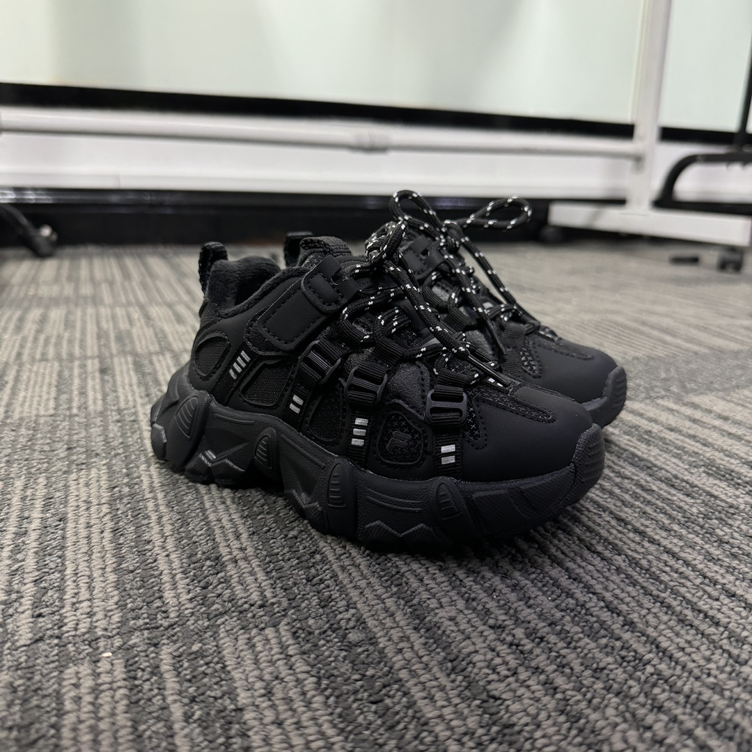 图片[2]-🔥FILE山脉鞋 户外机能登山鞋👟27-37 📣📣放大招 上个大重磅！心心念念的皮面加绒款也出货啦🔥🔥🔥内里保暖绒特别的细腻亲肤，上脚不会有扎脚的感觉和任何不适~～这精致的魔术贴温馨设计，便携好穿脱。真的是爱了呀！！穿脱特别方便快捷，适合咱们的小盆友，还能锻炼自主穿脱能力哟✌🏻️-选品中心