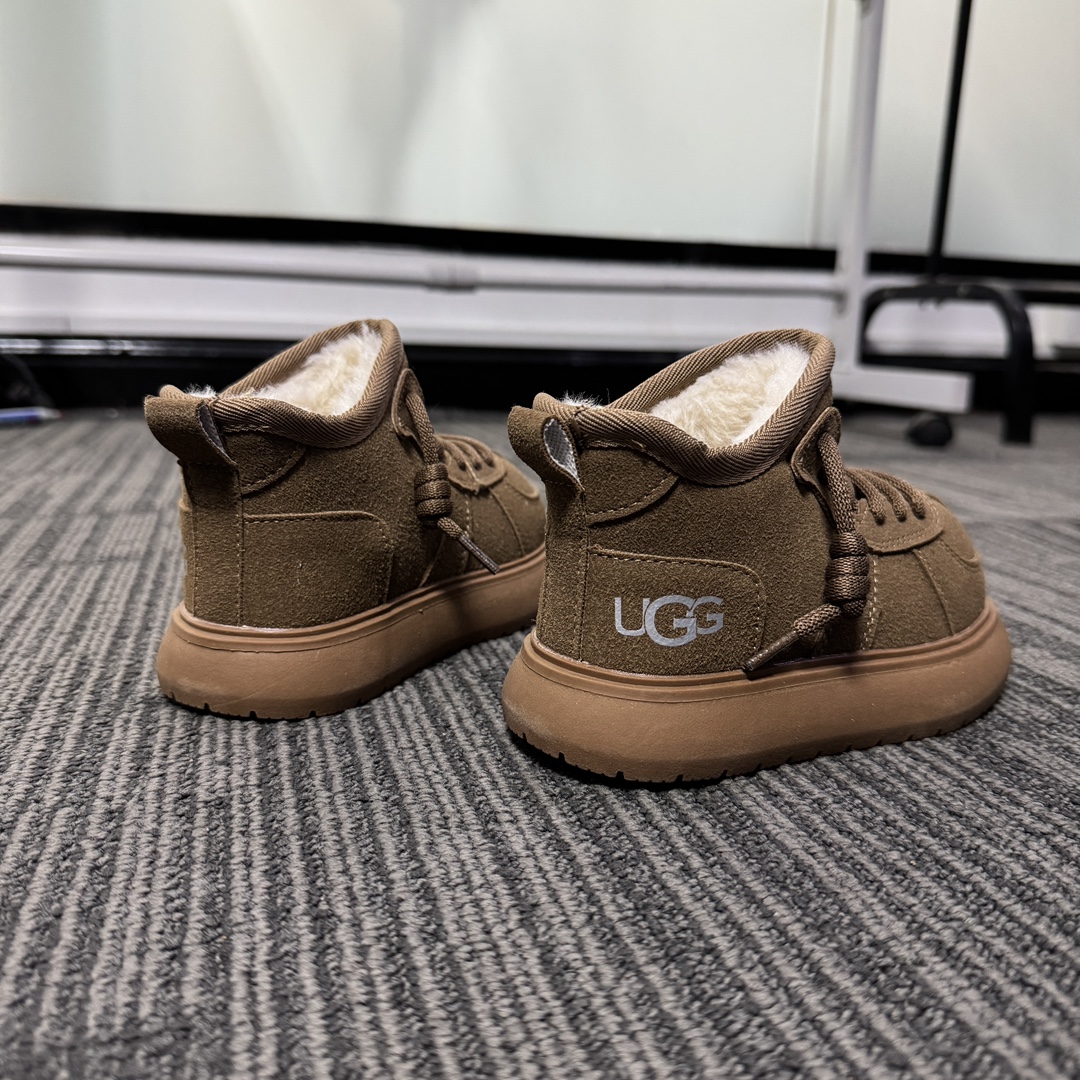 图片[3]-🎆UGG卡皮巴拉马里奥雪地靴 👟26-37 心心念念的丑萌鞋终于出货啦❤️‍🔥简直泰裤辣❤️‍🔥2024周冬雨同款系列卡皮巴拉马里奥丑萌真皮大头冬季户外新款防寒靴真皮加绒潮流棉鞋雪地靴短筒防滑保暖厚底一脚蹬童鞋，闭眼入，上脚简直绝了 手慢等👈-选品中心