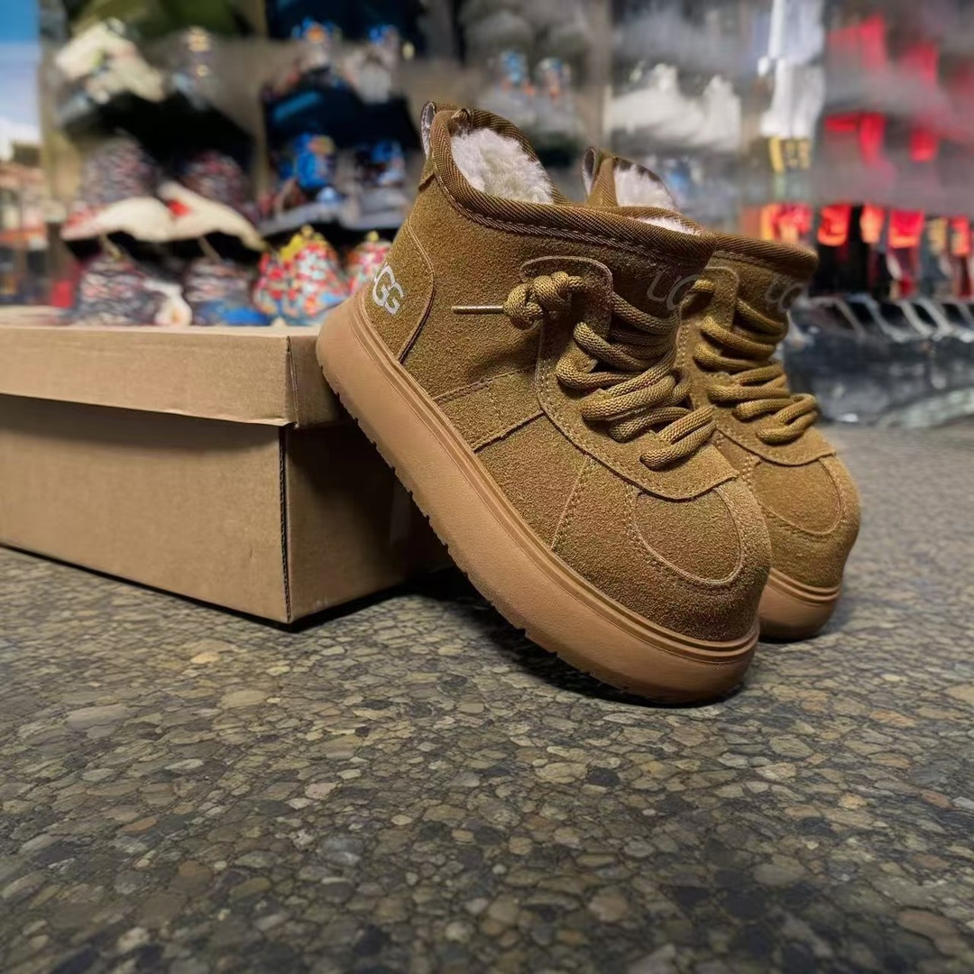 图片[8]-🎆UGG卡皮巴拉马里奥雪地靴 👟26-37 心心念念的丑萌鞋终于出货啦❤️‍🔥简直泰裤辣❤️‍🔥2024周冬雨同款系列卡皮巴拉马里奥丑萌真皮大头冬季户外新款防寒靴真皮加绒潮流棉鞋雪地靴短筒防滑保暖厚底一脚蹬童鞋，闭眼入，上脚简直绝了 手慢等👈-选品中心