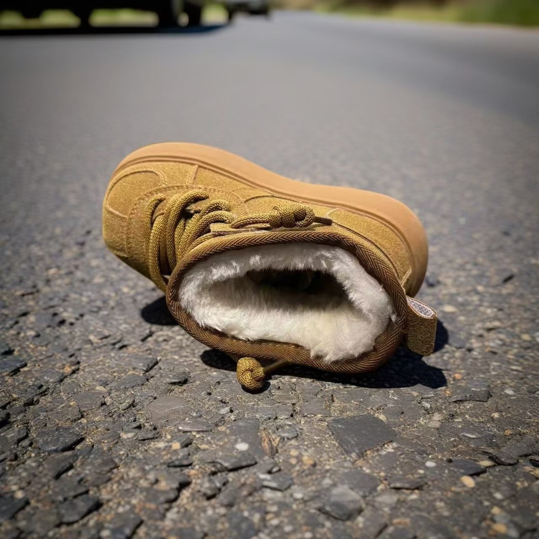 图片[4]-🎆UGG卡皮巴拉马里奥雪地靴 👟26-37 心心念念的丑萌鞋终于出货啦❤️‍🔥简直泰裤辣❤️‍🔥2024周冬雨同款系列卡皮巴拉马里奥丑萌真皮大头冬季户外新款防寒靴真皮加绒潮流棉鞋雪地靴短筒防滑保暖厚底一脚蹬童鞋，闭眼入，上脚简直绝了 手慢等👈-选品中心