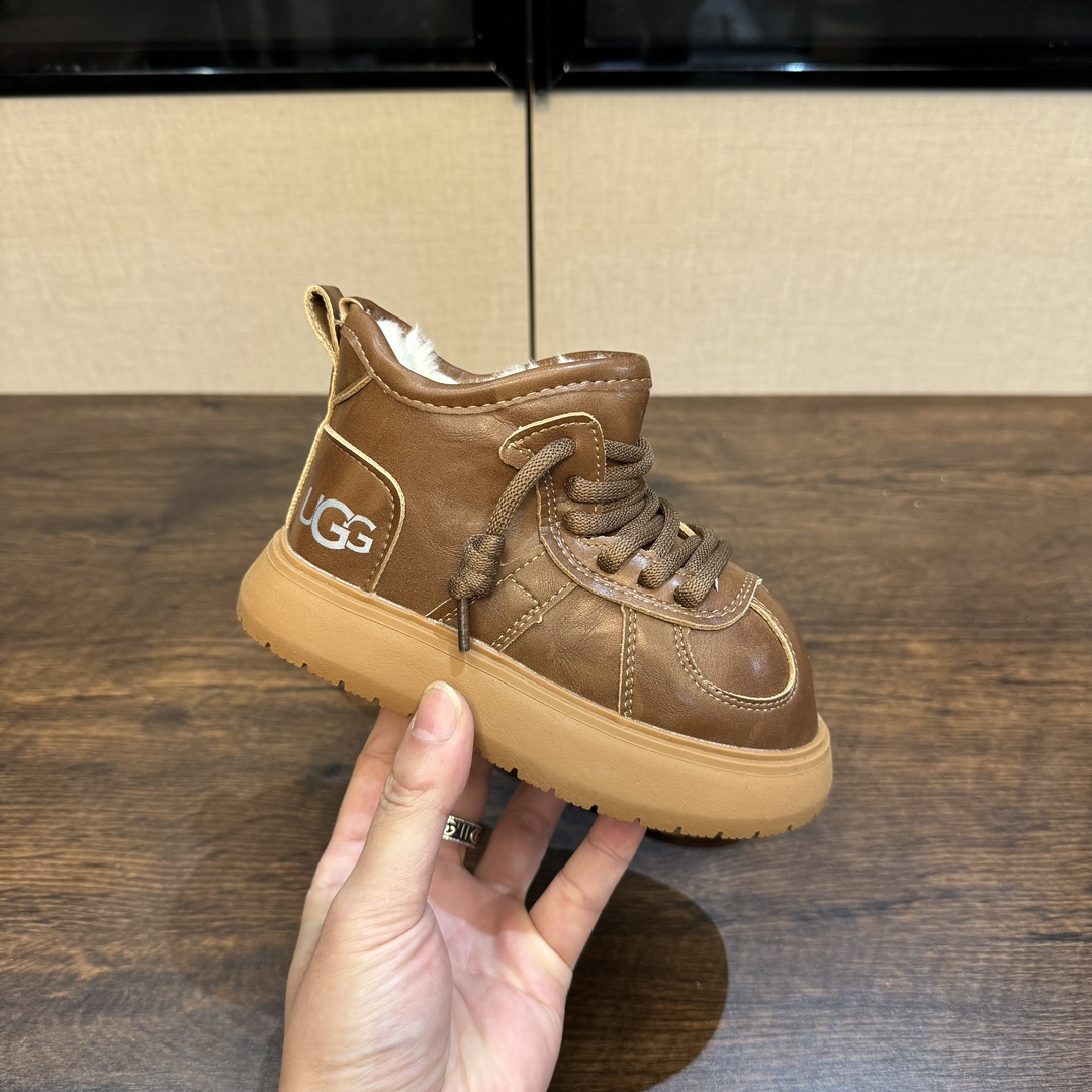 图片[4]-卡皮巴拉皮面款26-38 超爱这一期的鞋子配色简直太高级了瞬间被这款雪地靴戳中心巴😻全鞋身采用顶级牛皮质感🈵🈵，做工细节肉眼🉑见😍穿上保暖显腿长🦵 主要还防水哦-选品中心