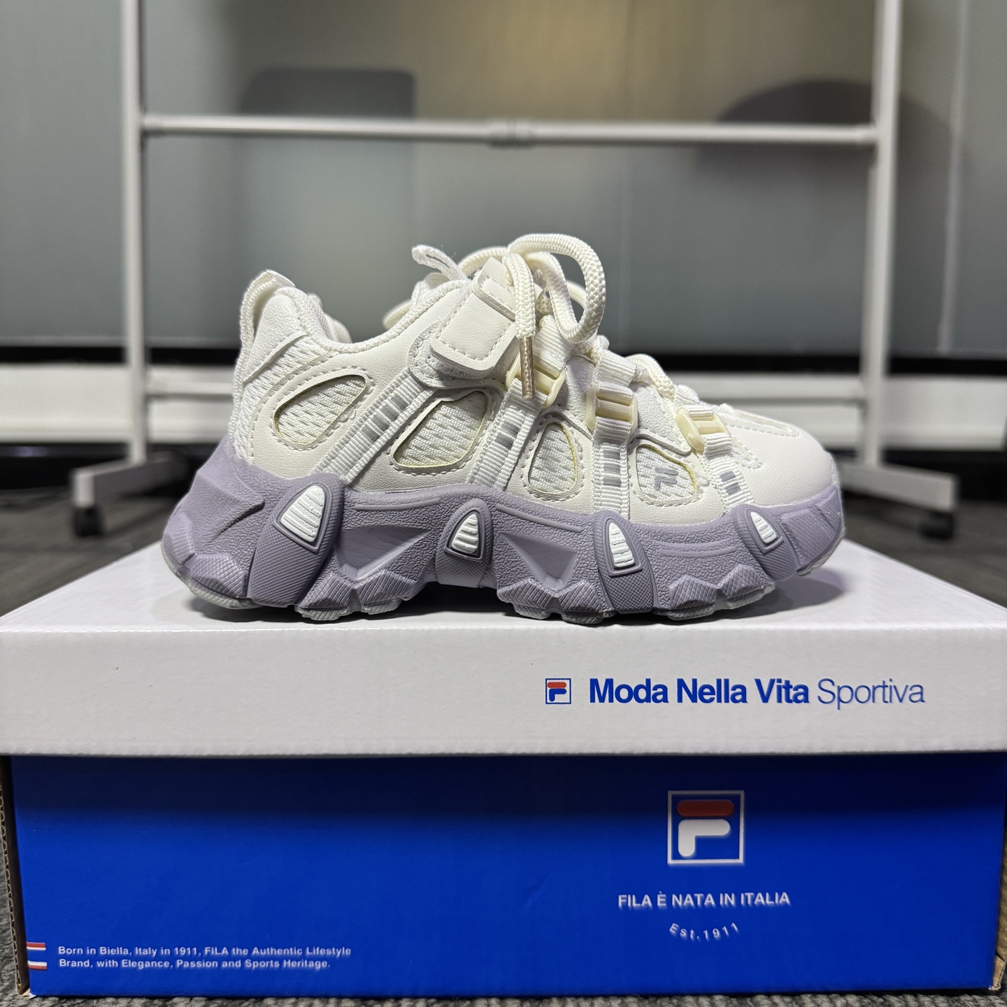 图片[9]-🔥FILE山脉鞋 户外机能登山鞋 👟27-37 📣📣放大招 上个大重磅！心心念念的双网面款也出货啦🔥🔥🔥特别的细腻亲肤，组合橡胶大底 上脚不会有扎脚的感觉和任何不适~～这精致的魔术贴温馨设计，便携好穿脱。真的是爱了呀！！穿脱特别方便快捷，适合咱们的小盆友，还能锻炼自主穿脱能力哟✌🏻️-选品中心