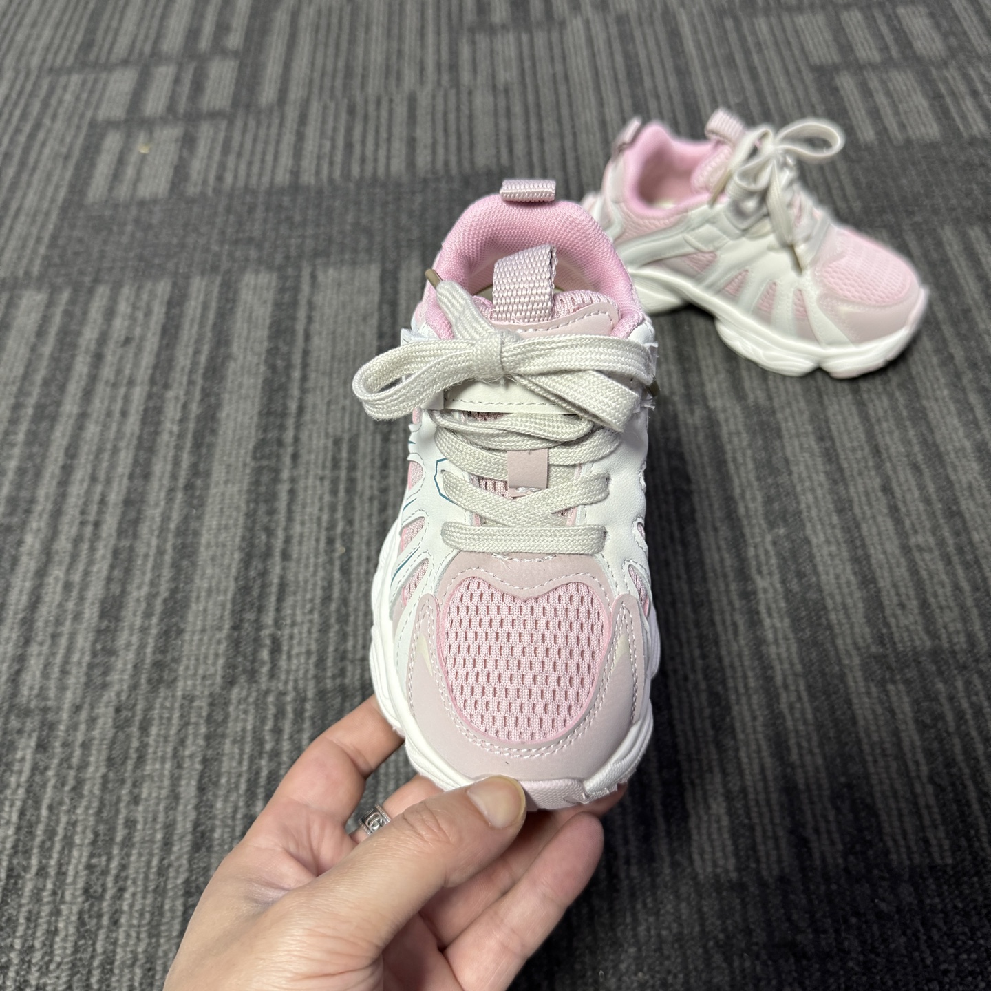 Adidas: Classic Style Meets Beauty Magic for Fun Baby Looks - 图片 5