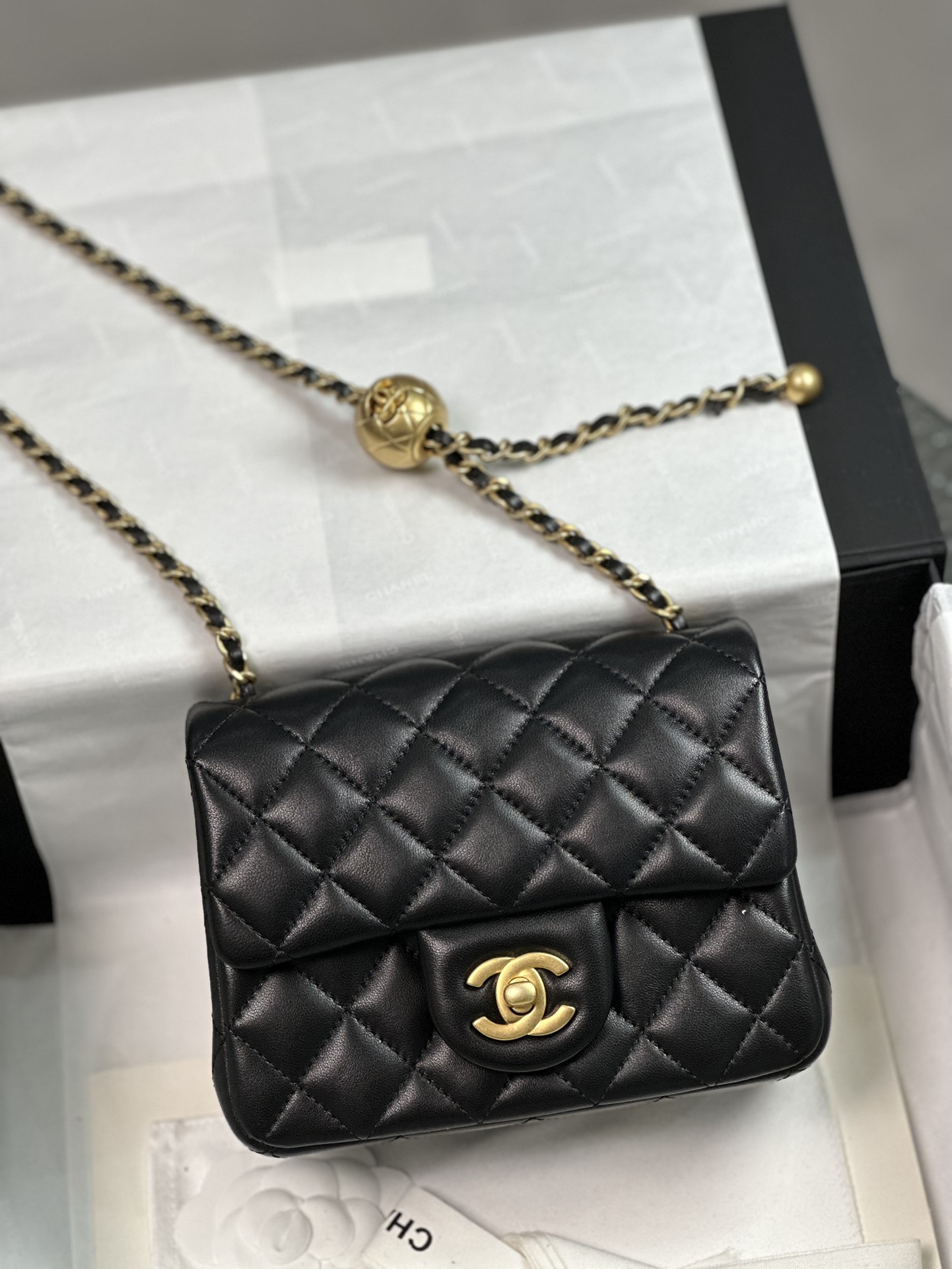 Chanel Classic Flap Bag Crossbody & Shoulder Bags Black Vintage Underarm