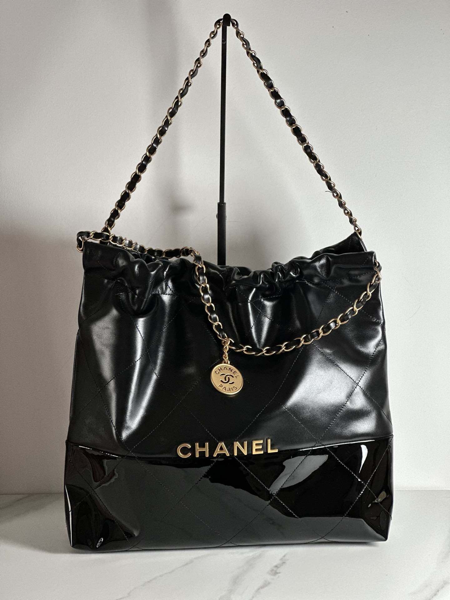 Chanel Crossbody & Shoulder Bags Online From China Designer
 Black Gold Unisex Cowhide Patent Leather Vintage