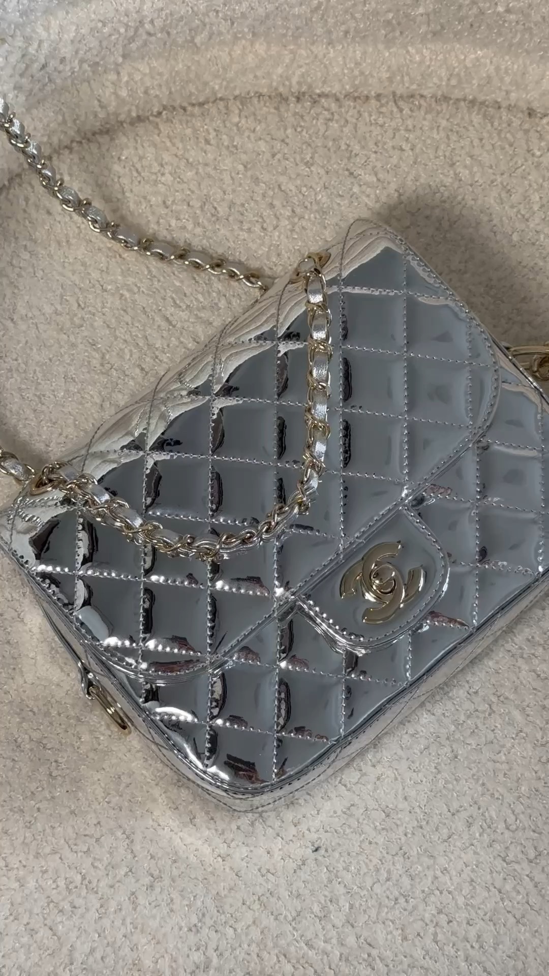 Chanel Classic Flap Bag Borse Crossbody & Borse a Tracolla Argento Pelle verniciata