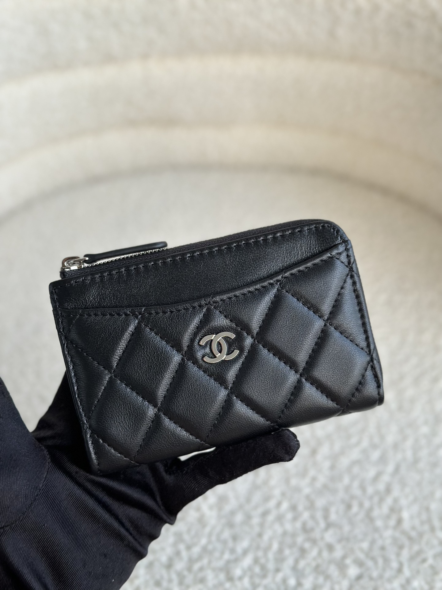 Where can I buy the best quality
 Chanel Classic Flap Bag Wallet Shop Best High Authentic Quality Replica
 Black Silver Hardware Sheepskin