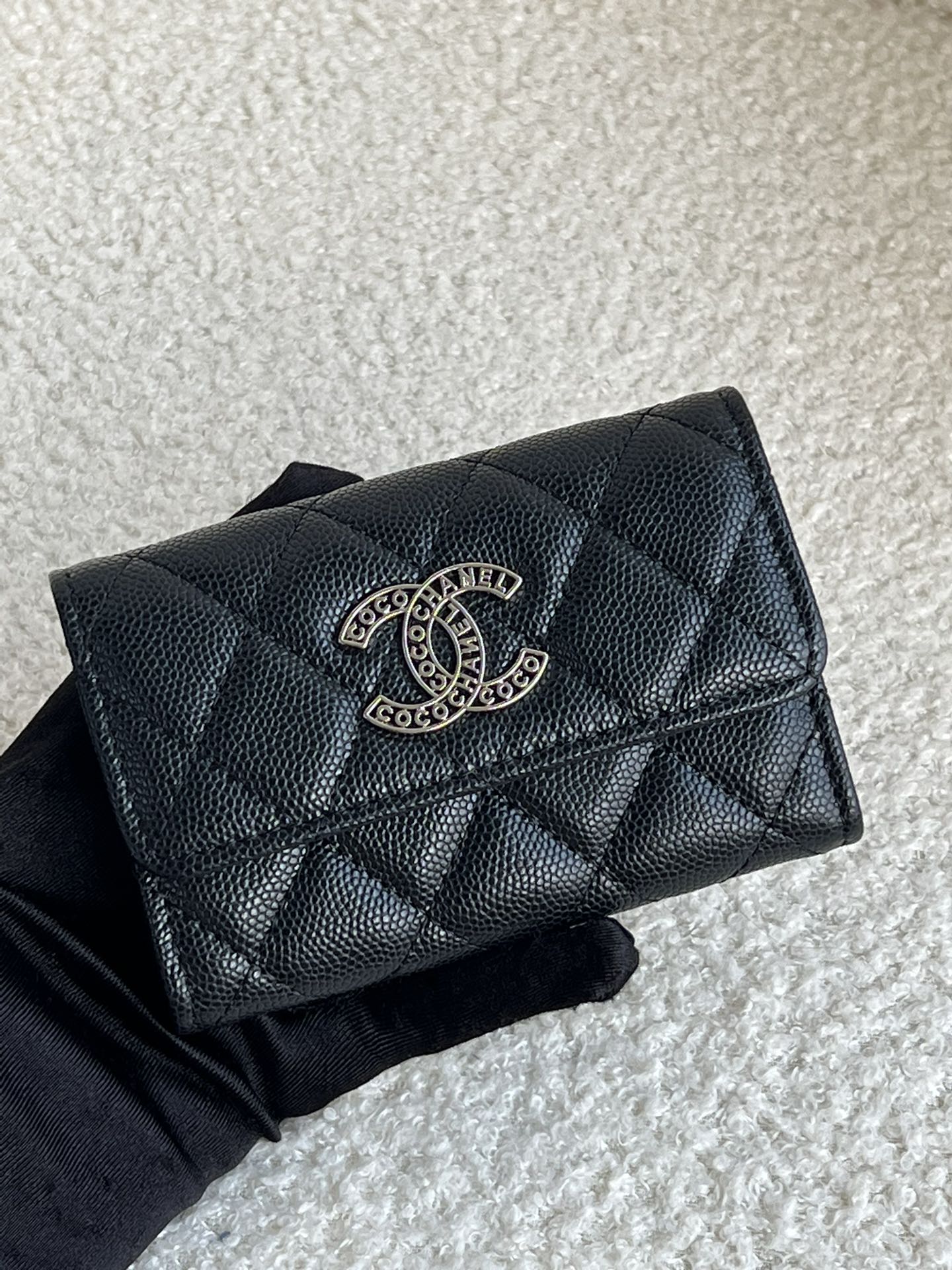 Chanel Carteira Pequena Preto Trabalho aberto