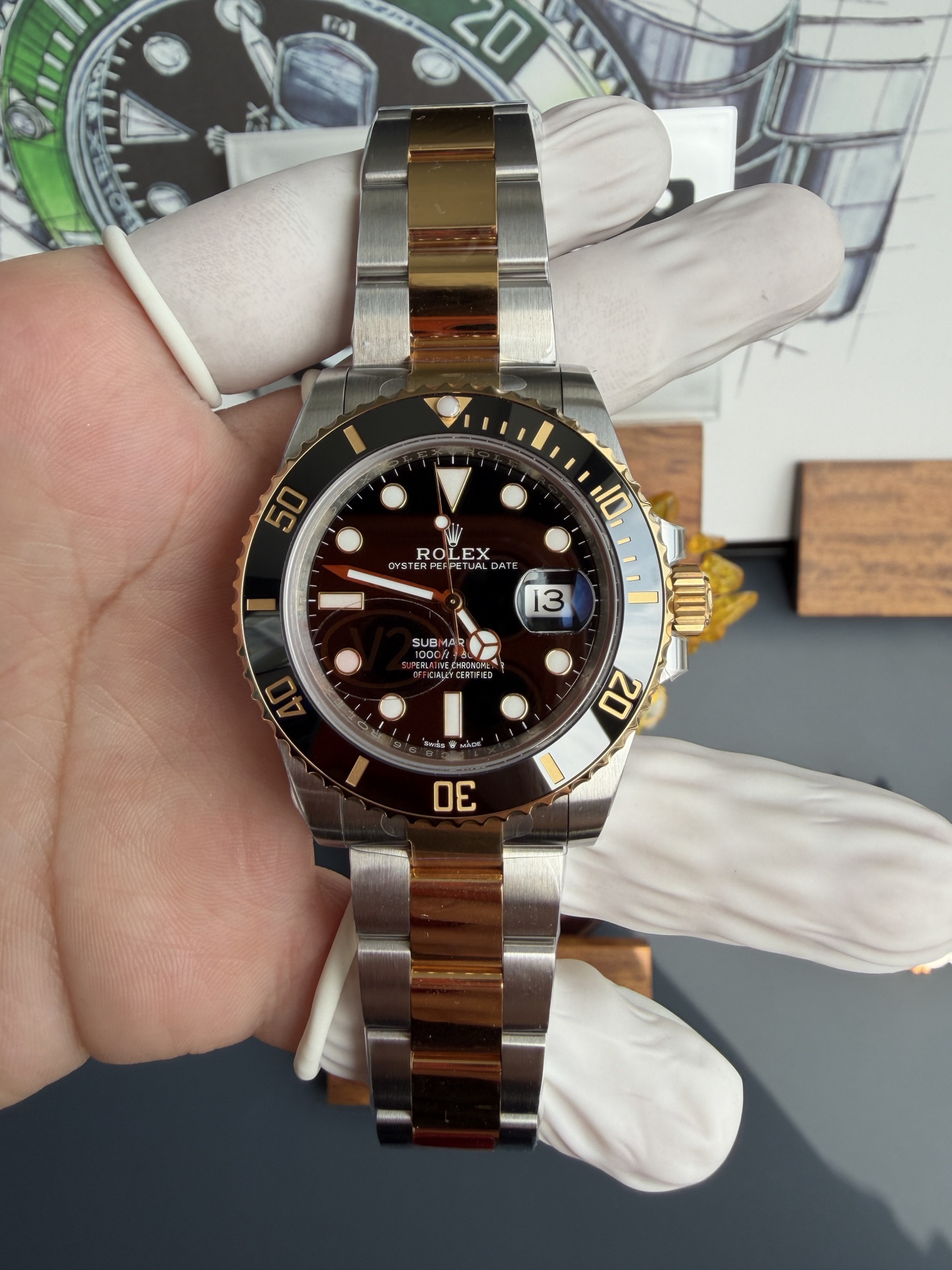 NO:741872,VS, V2 gold and black water ghost, weighing about 100 grams, equipped with Dandong movement - ready stock,19860909VS,V2间金黑水鬼,重量克左右,搭载丹东机芯-现货,,Watch