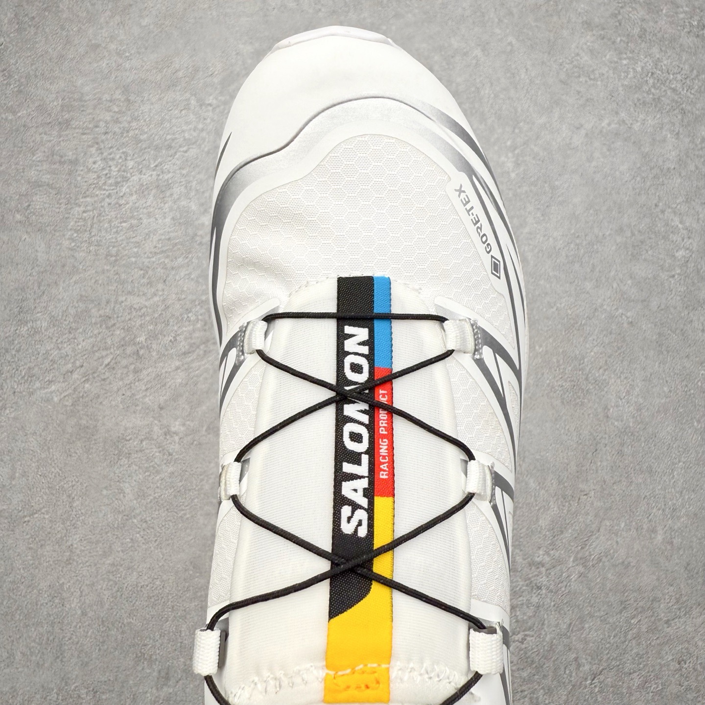＃纯原特价‼️Salomon 萨洛蒙 XT-6 复古机能户外跑鞋 这双XT-6 鞋面以锯齿状的包裹系统呈